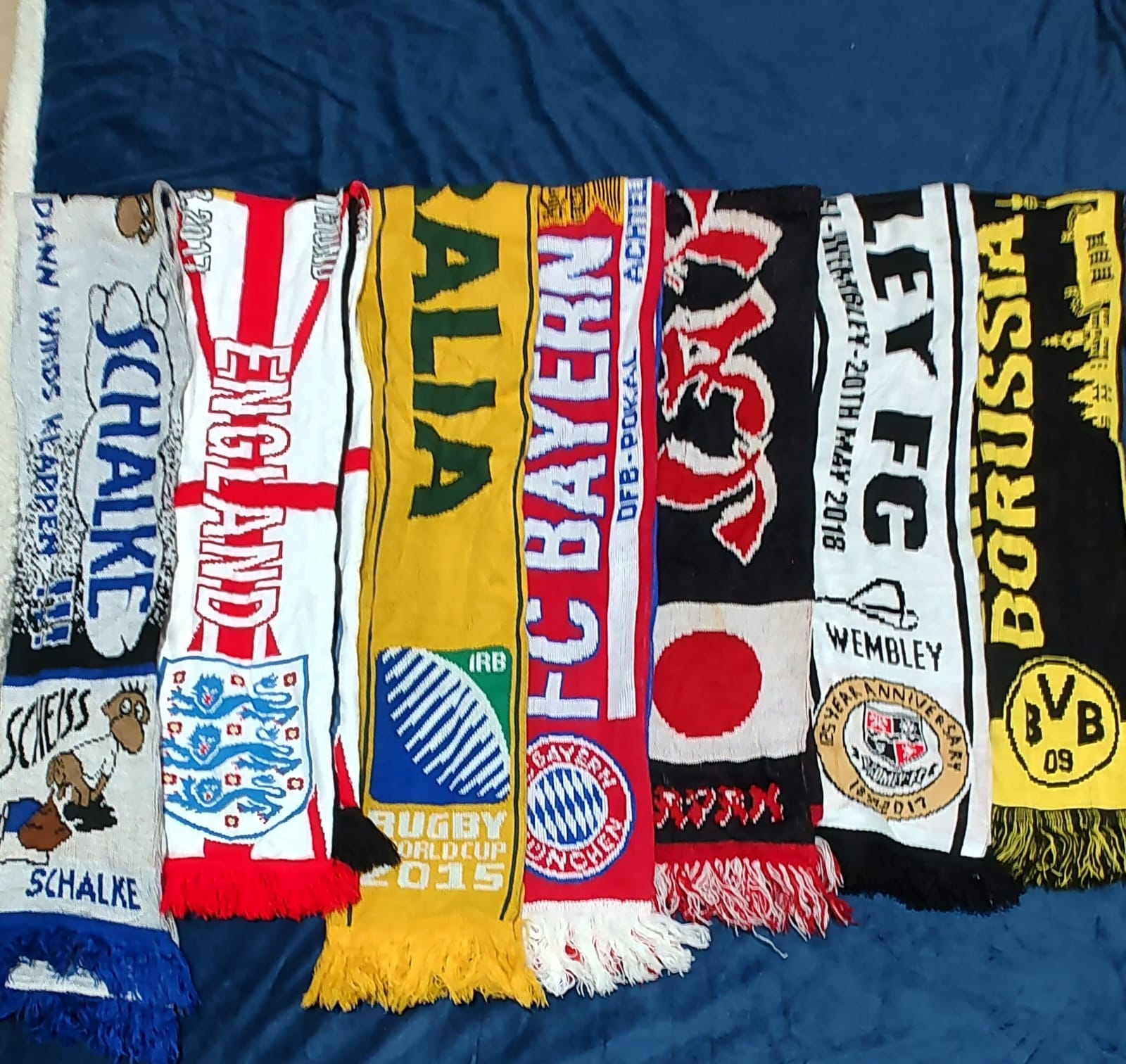 Football scarf