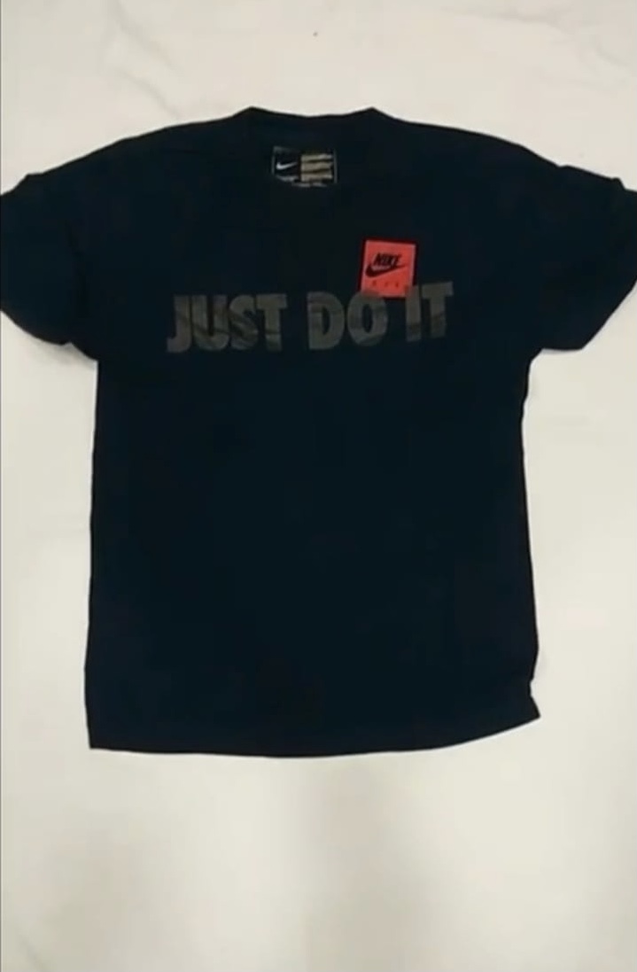 Nike T-Shirt