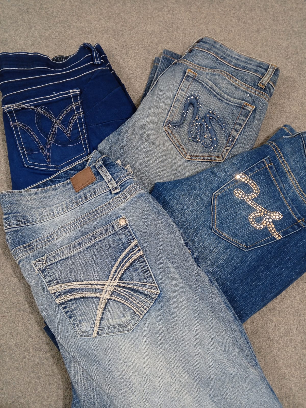 #208 Ladies Embroidered Y2k Flared Jeans