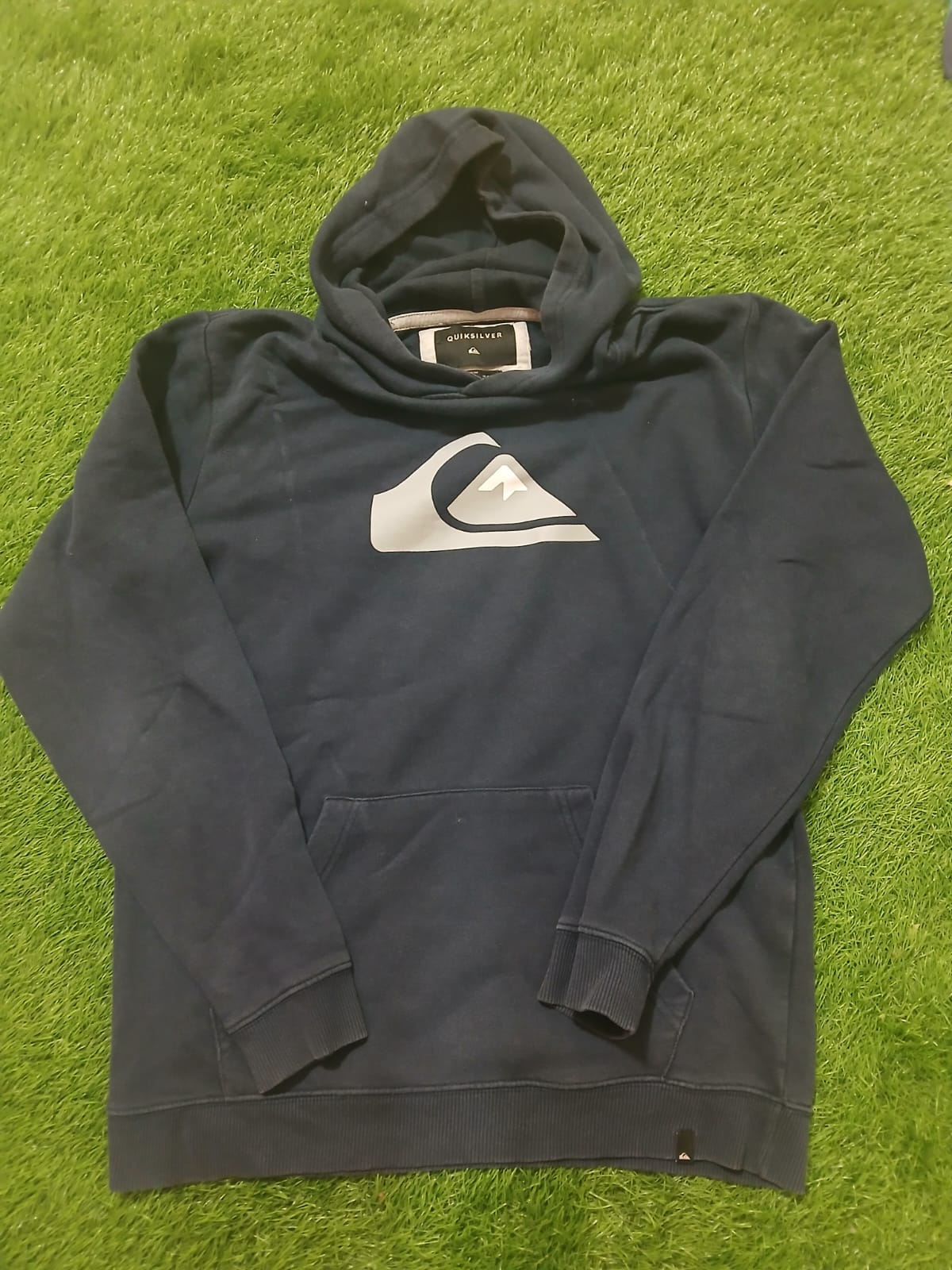 Surf wear hoodies and sweatshirts