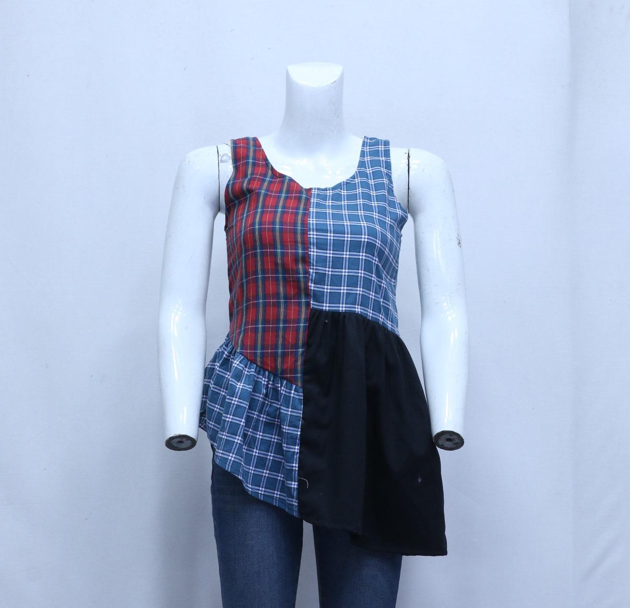 CR997 Contrast Harmony Upcycled Top