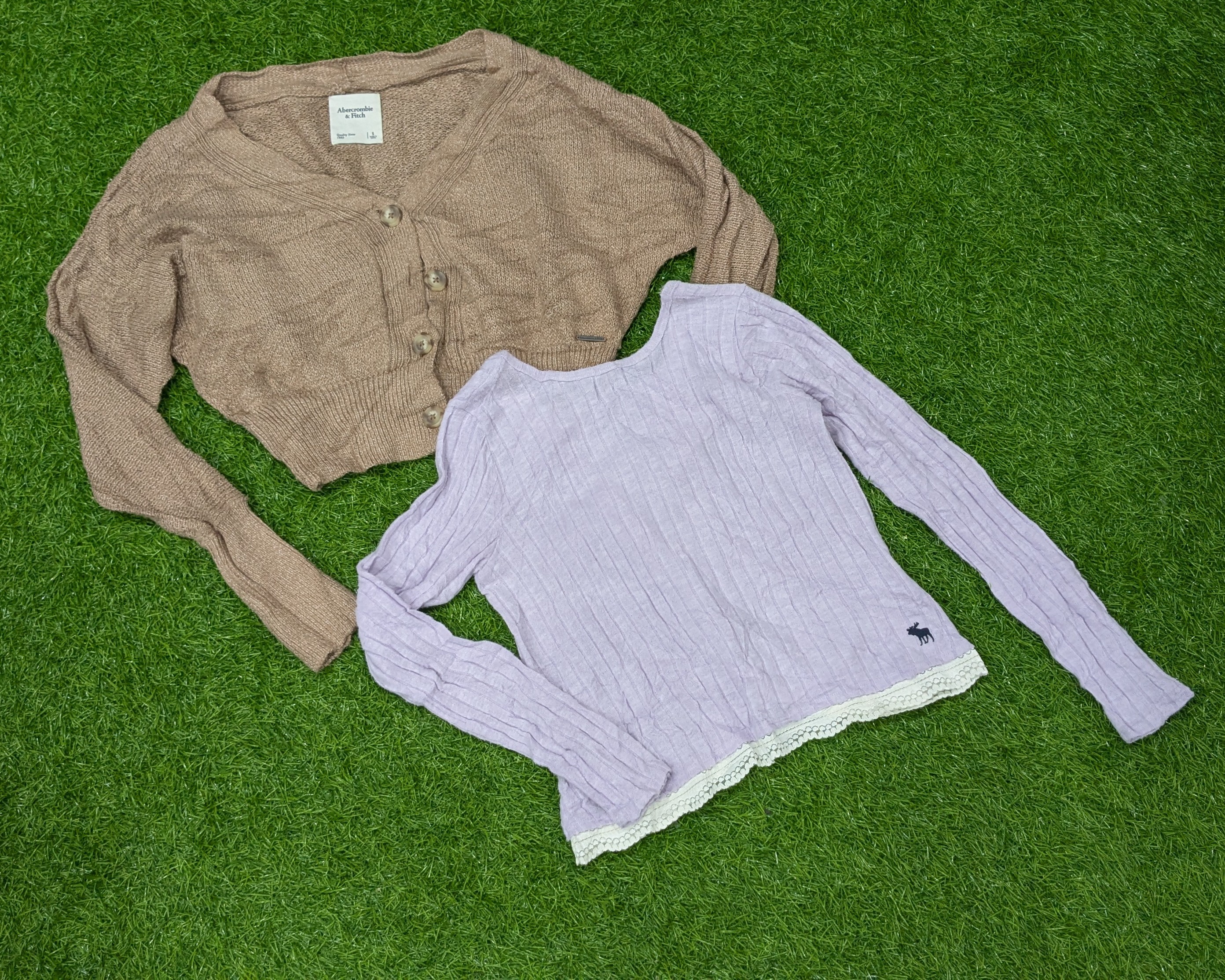 1204 - American Eagle & Abercrombie Sweaters & Long Sleeves T-Shirts