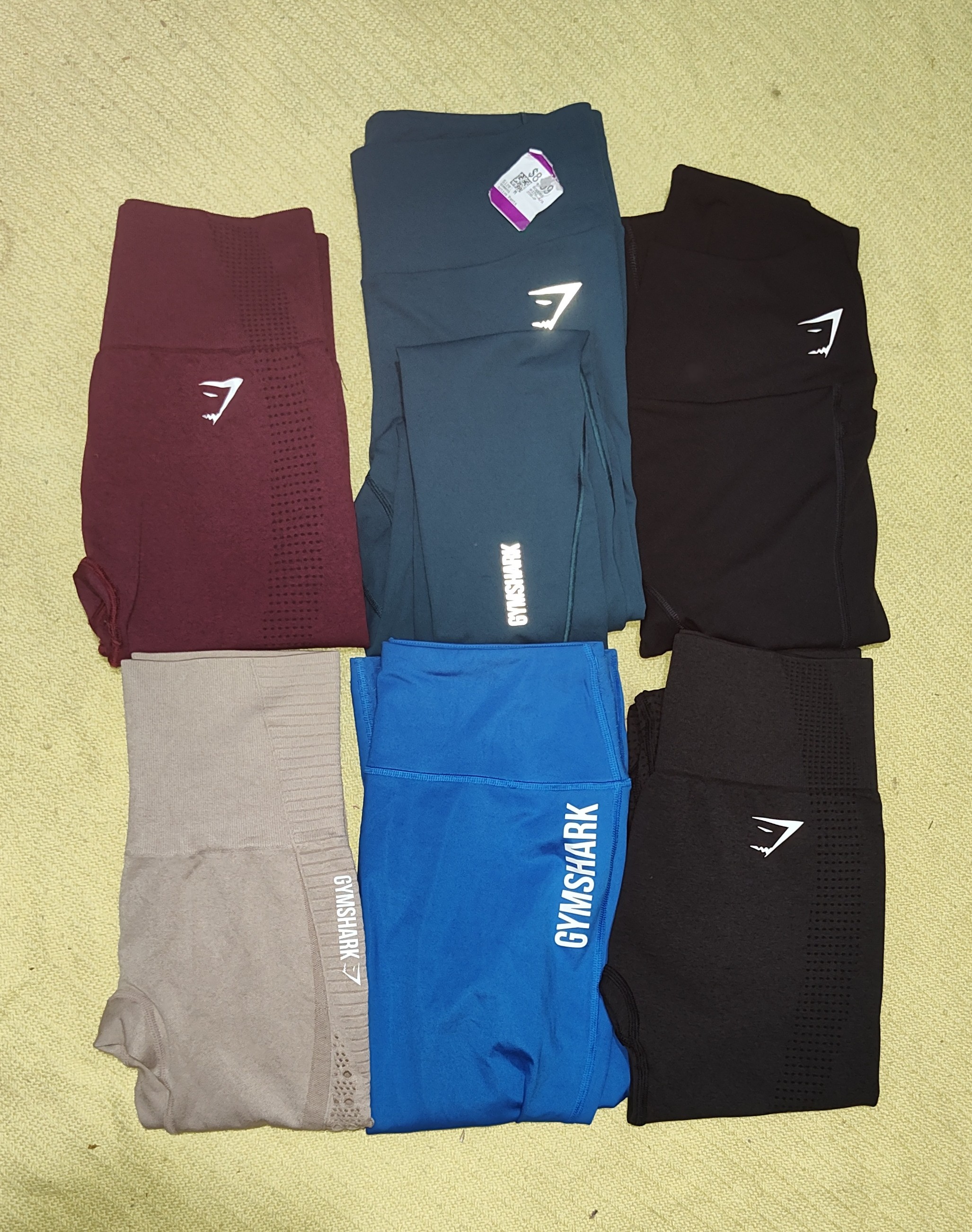#01 Gymshark leggings