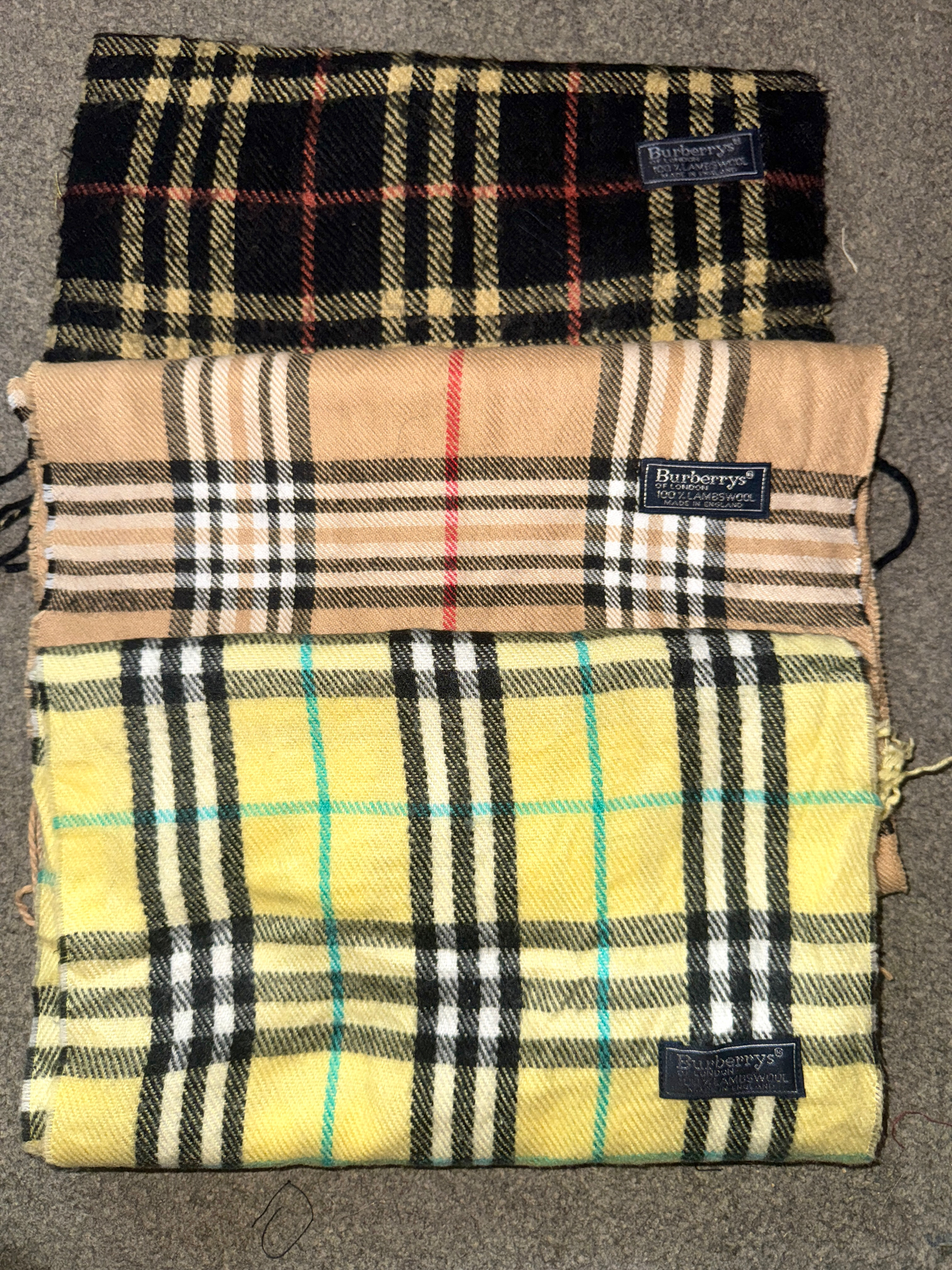 Premium Burberry scarves