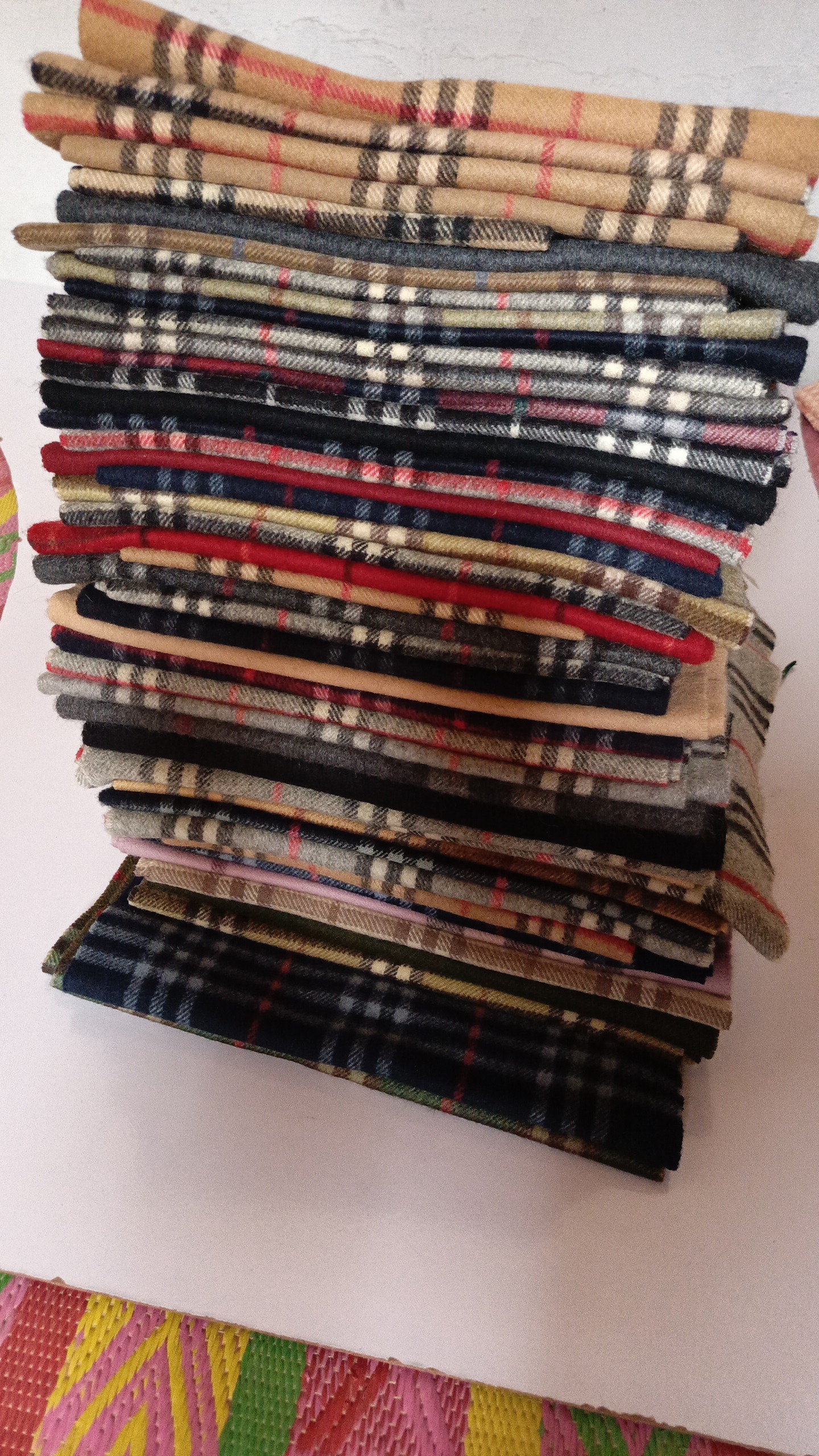 Authentic Burberry Cashmere Wool Scarves 🧣
