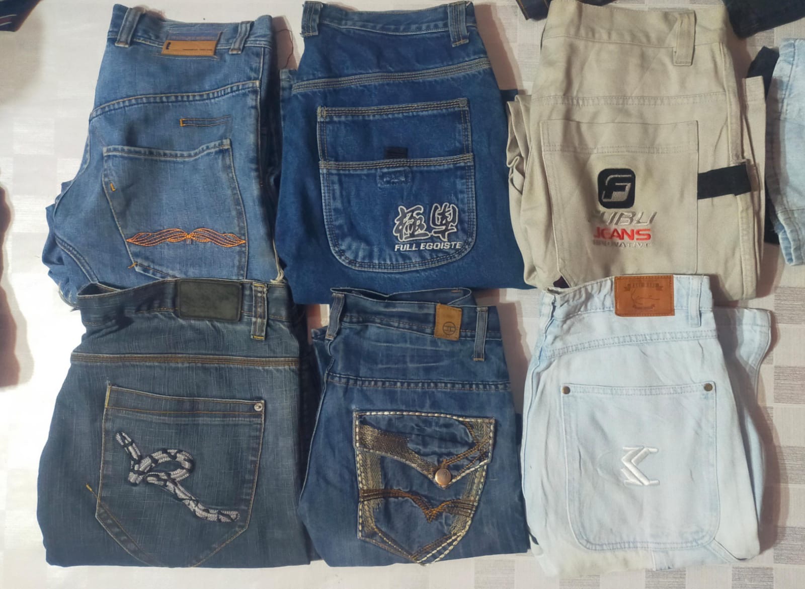 ECKO UNLTD AND OTHER MIX BRANDS JEANS