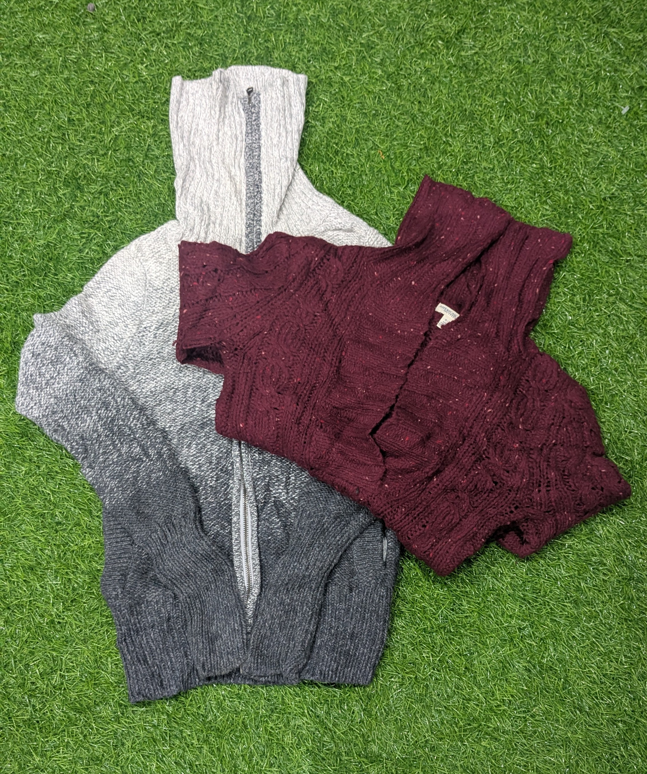 1282 - American Eagle, Hollister, Aeropostale, Abercrombie セーター