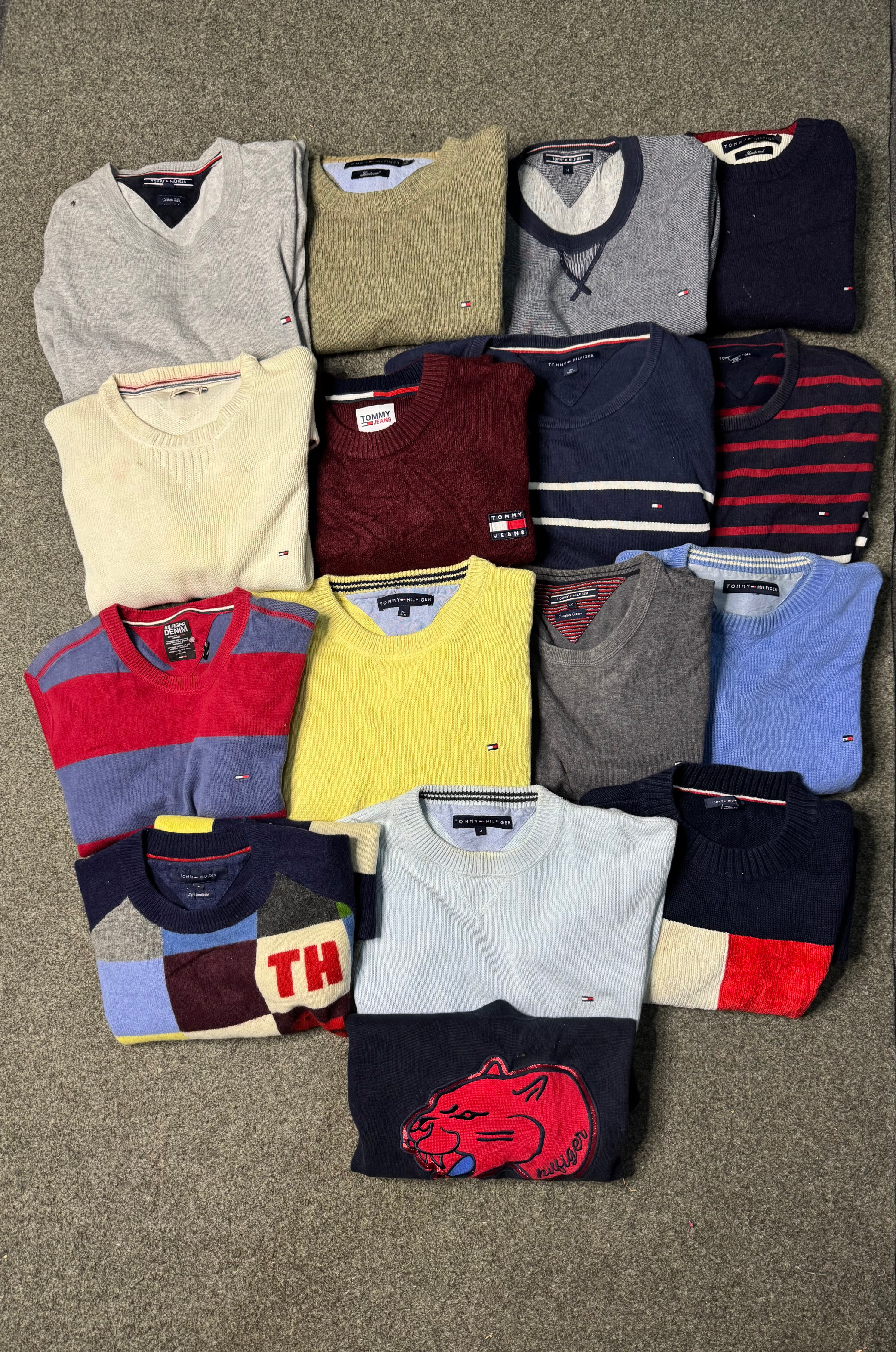 トミーヒルフィガー ラウンドネックセーター