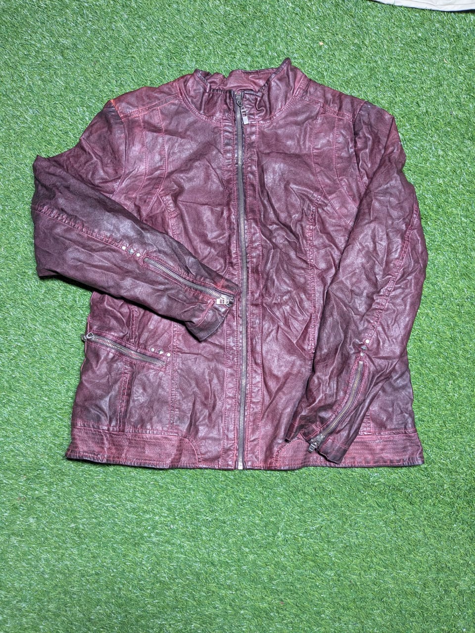 Jaqueta de Couro Elegante para Mulheres