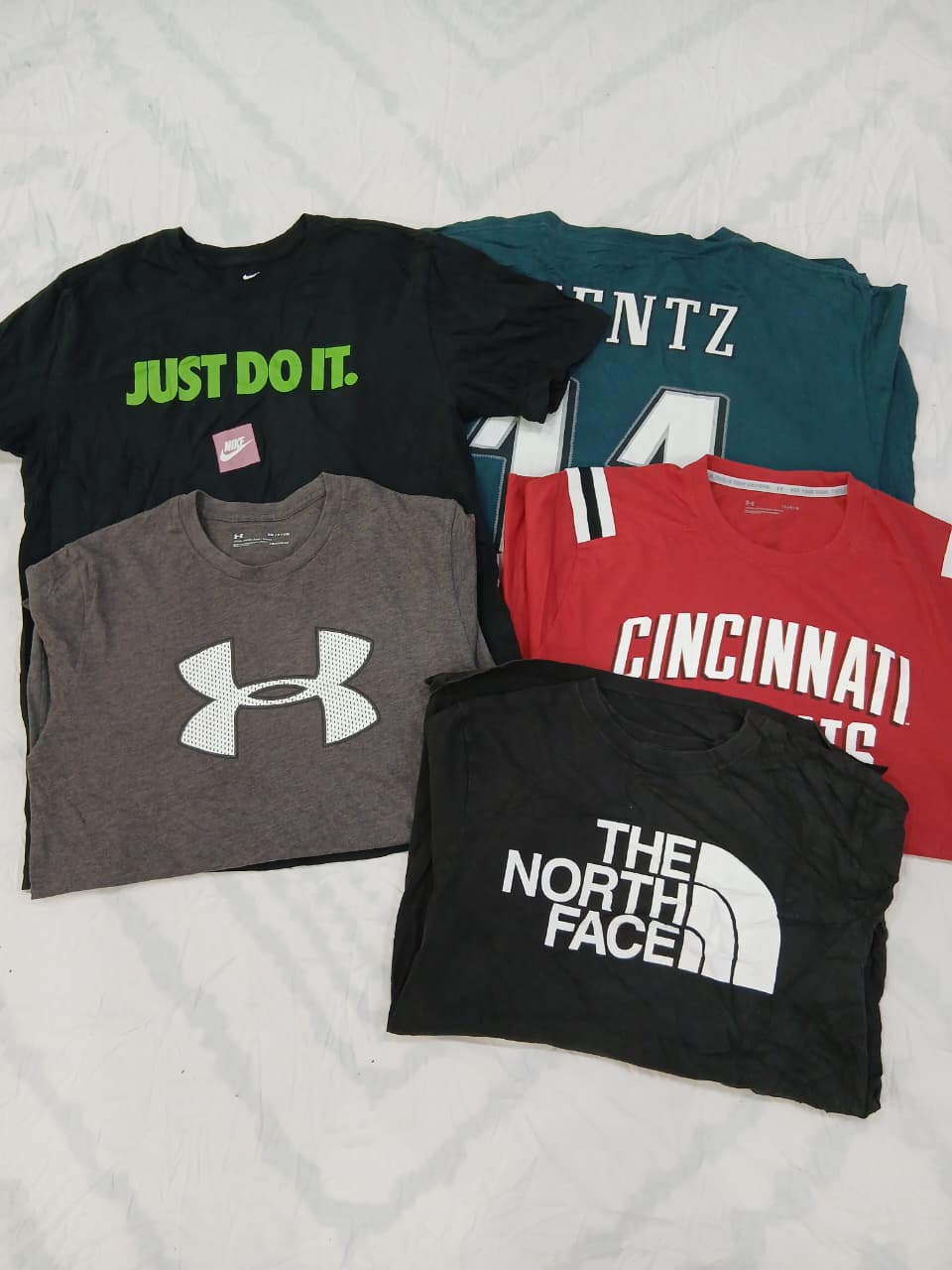 ZV0916 Mix Brand T-Shirt