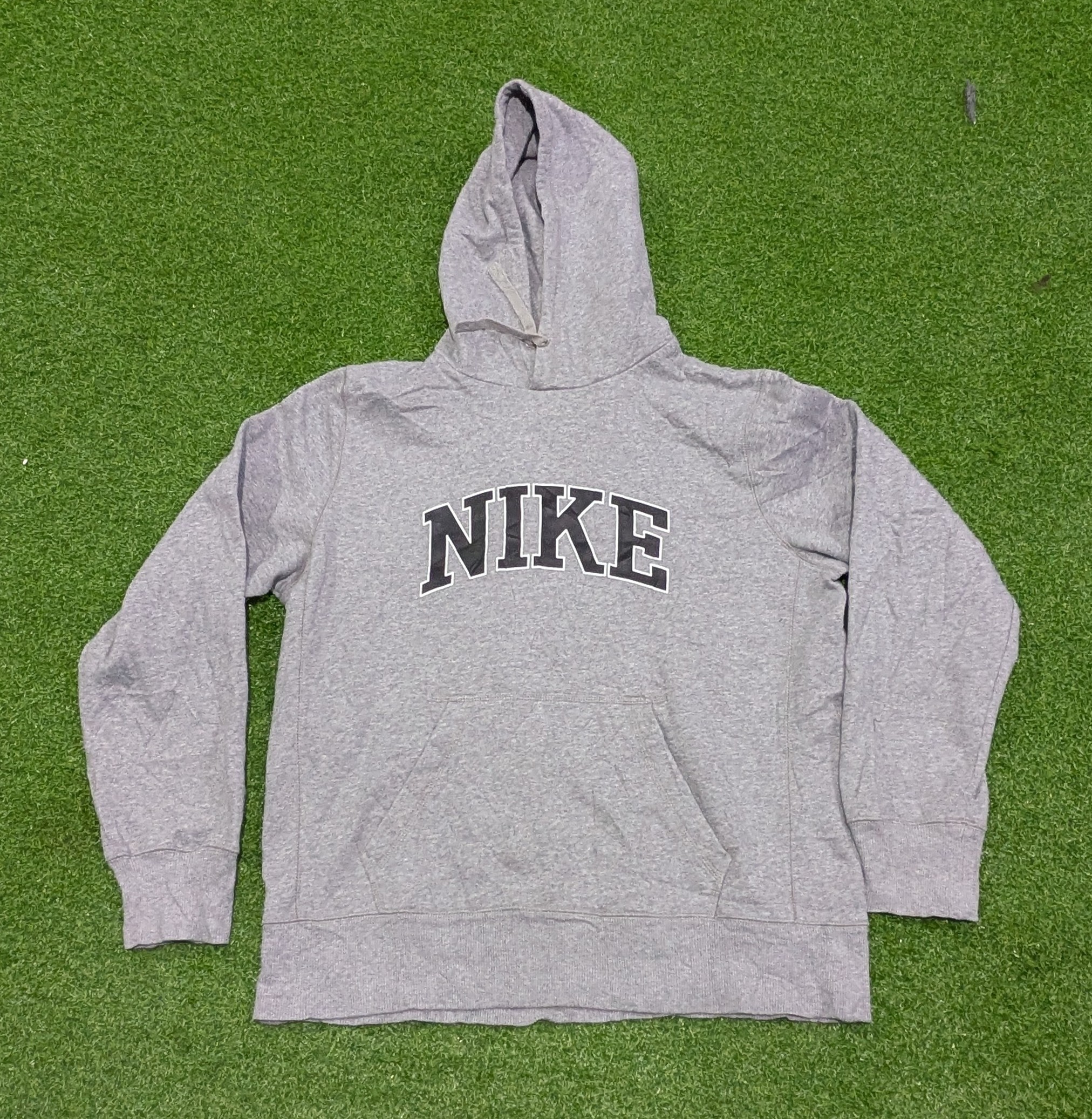 Men's Nike Hoodie 16 PCs