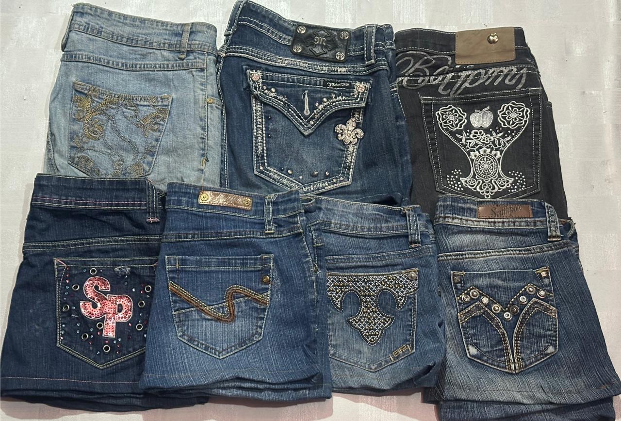 APPLE BOTTOMS AND OTHER MIX BRANDS MINI SKIRTS (ID 1368)