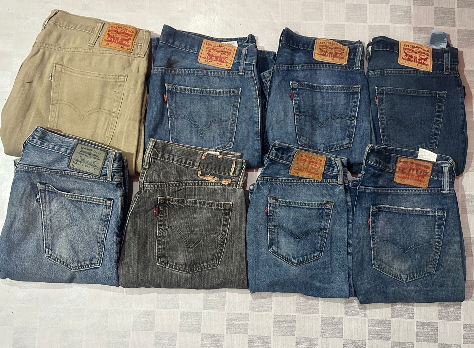 LEVI’S  JEANS (ID 1375)