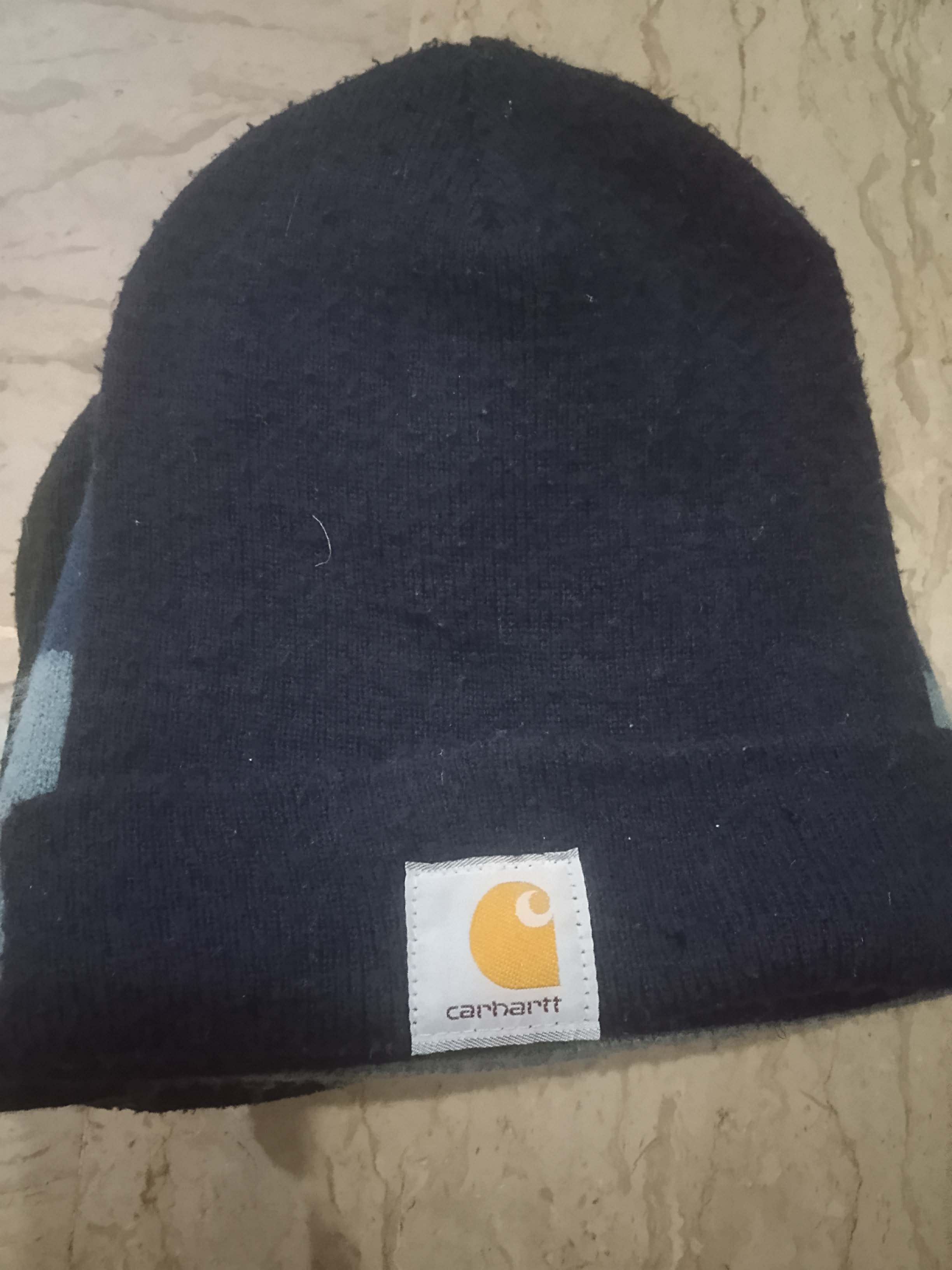 Carhartt & mixed brands beanie