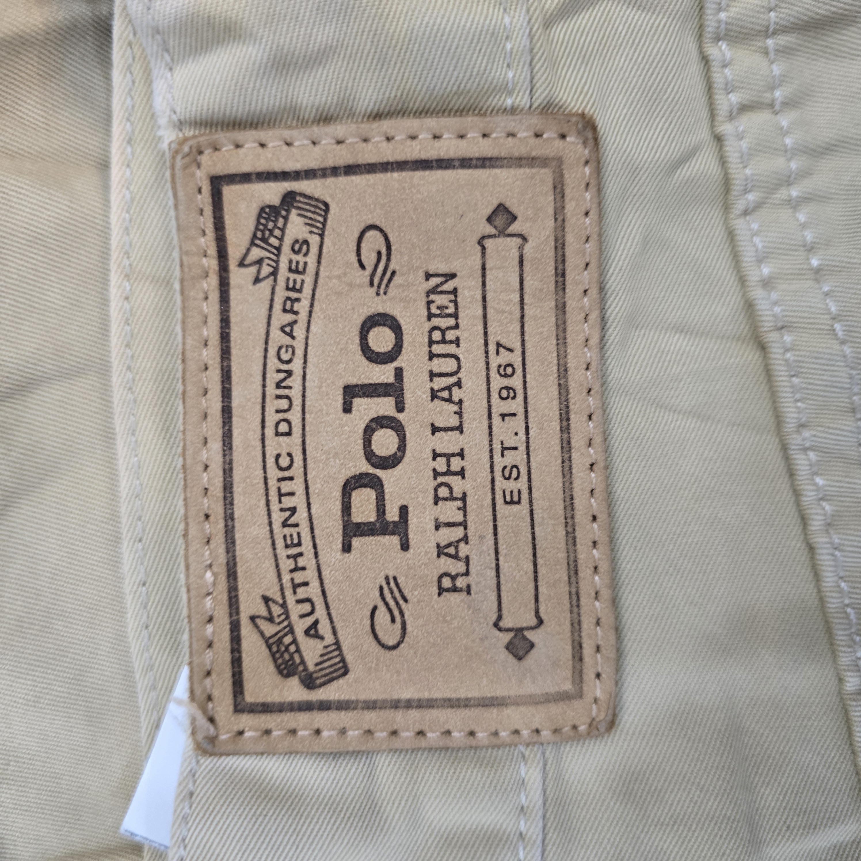 AVG-0024 Ralph Lauren Hose