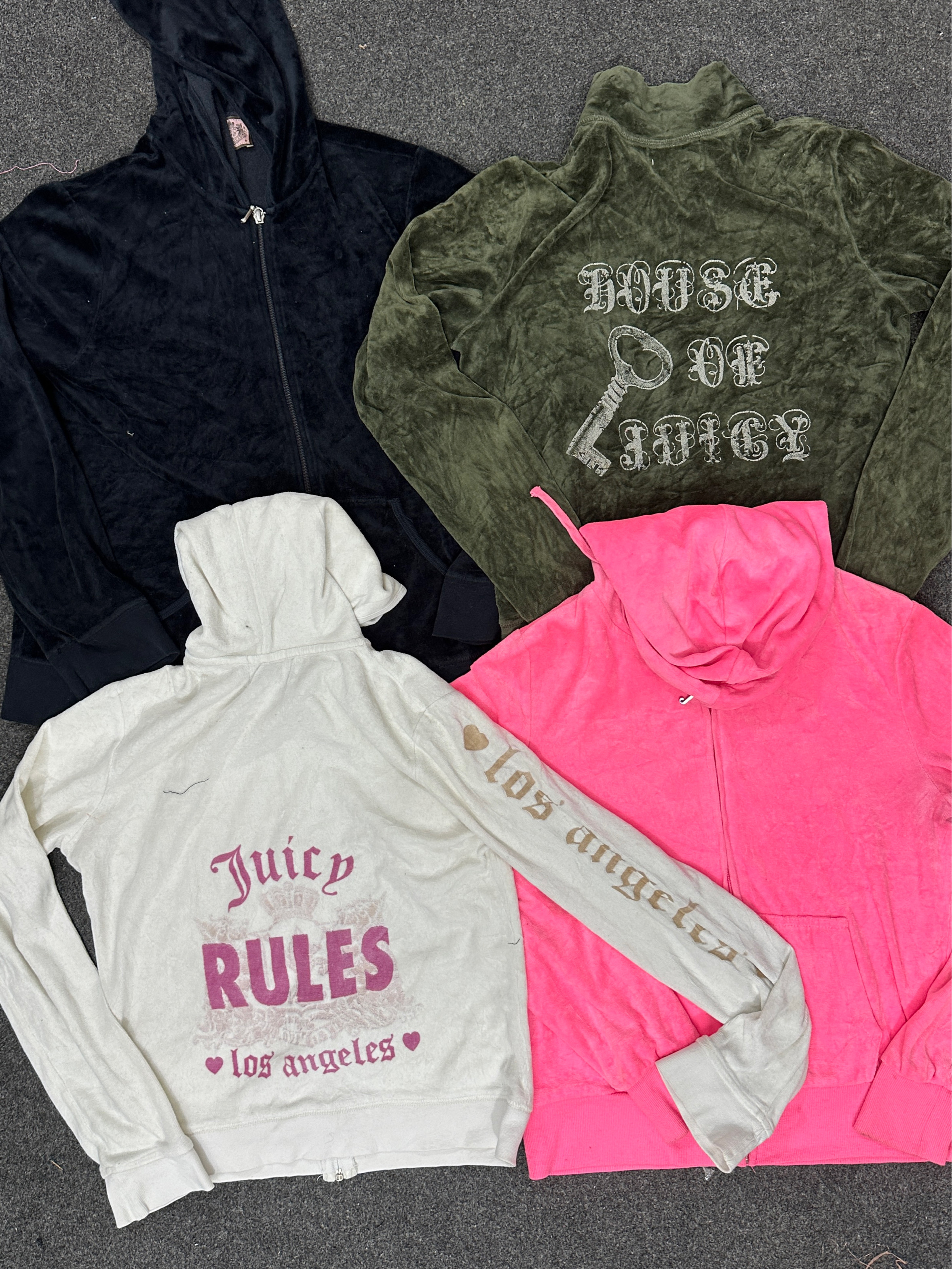 SD0283 - Tops Juicy Couture - 33 pièces