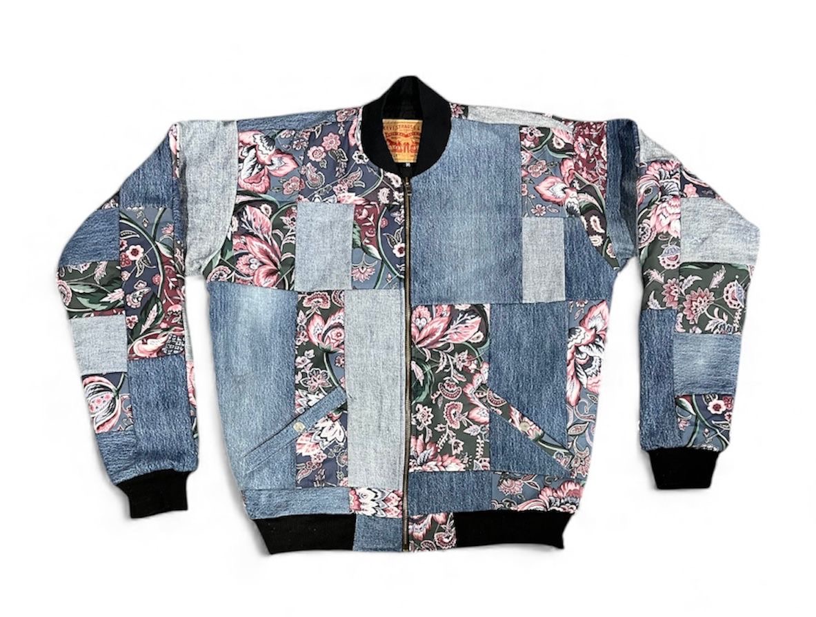 Jaqueta bomber acolchoada de jeans upcycled Fa-34