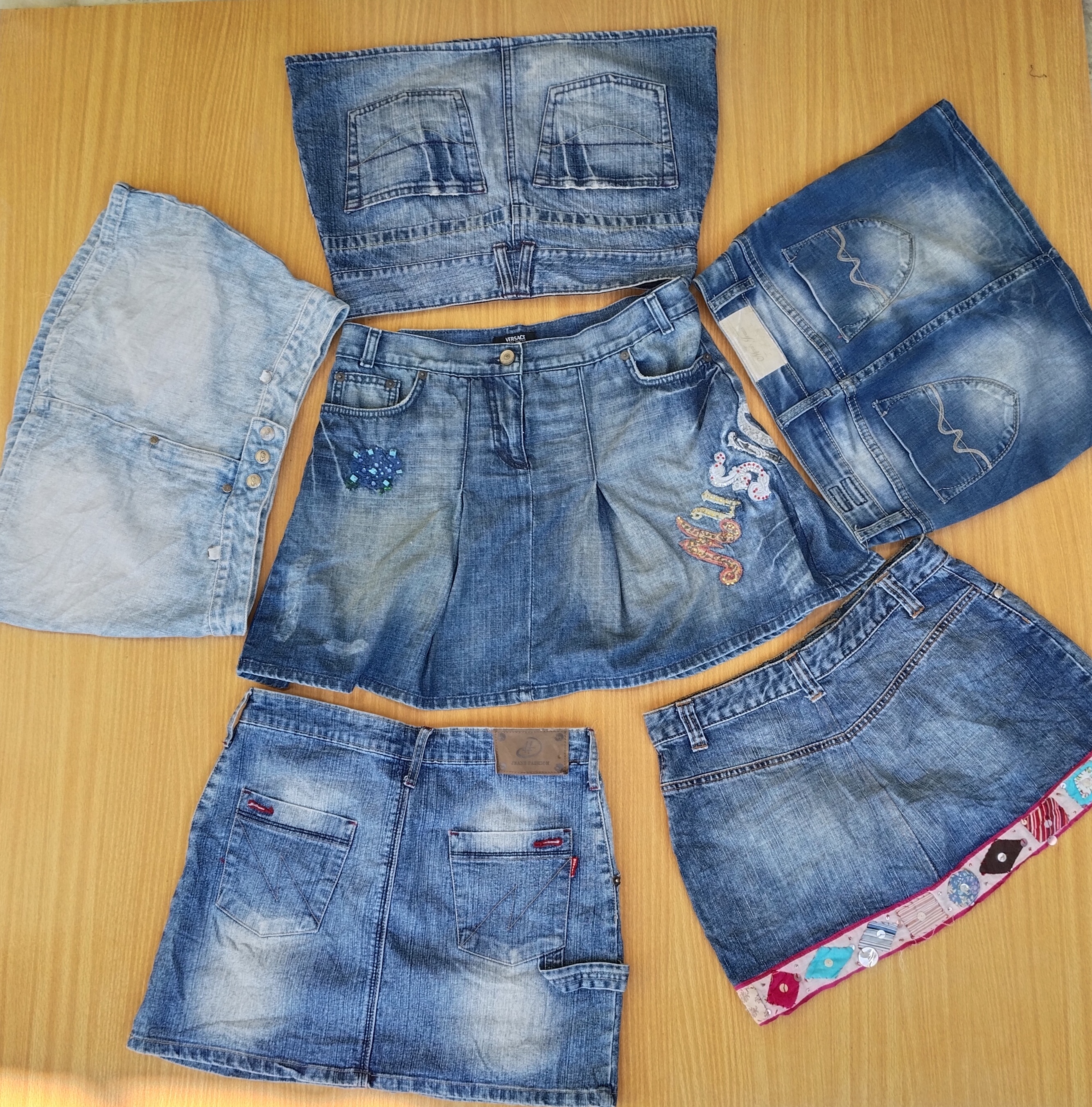 VERSACE AND OTHER MINI SKIRTS (MSK-131)