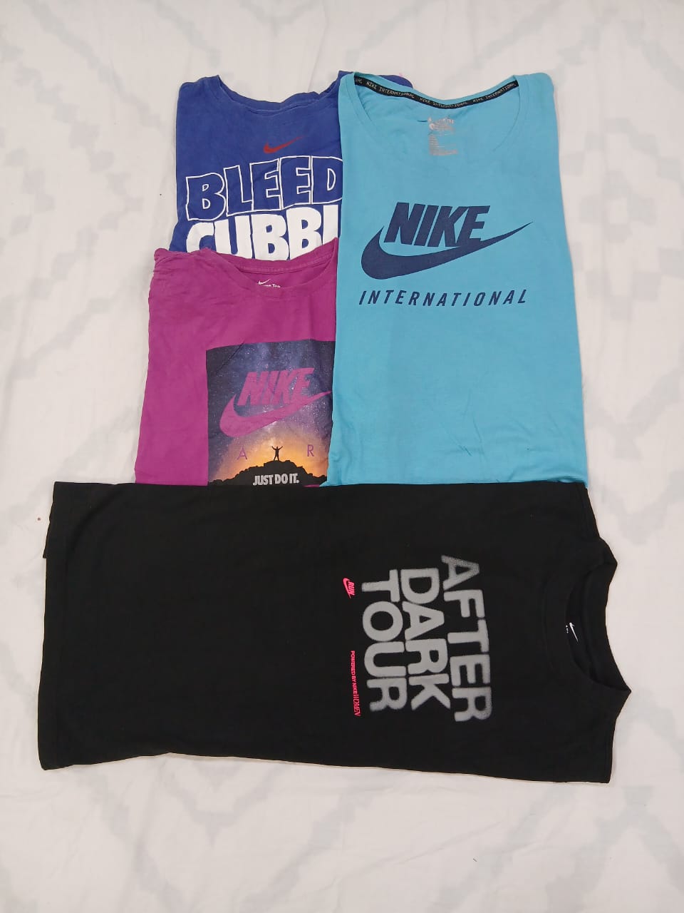 ZV0976 Nike T-shirts