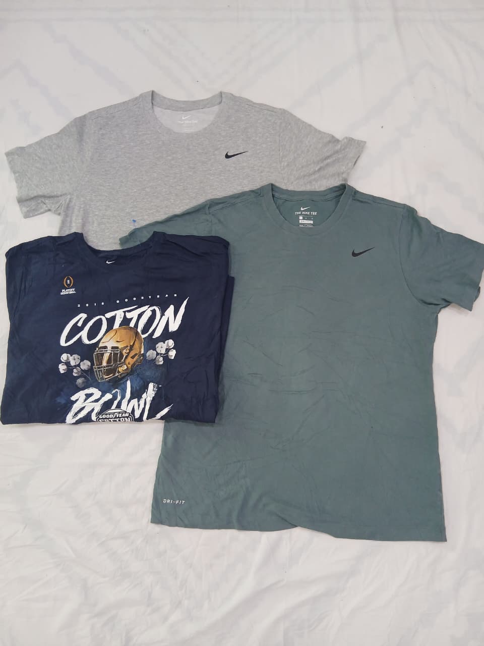 ZV0987 Nike Branded T-Shirts