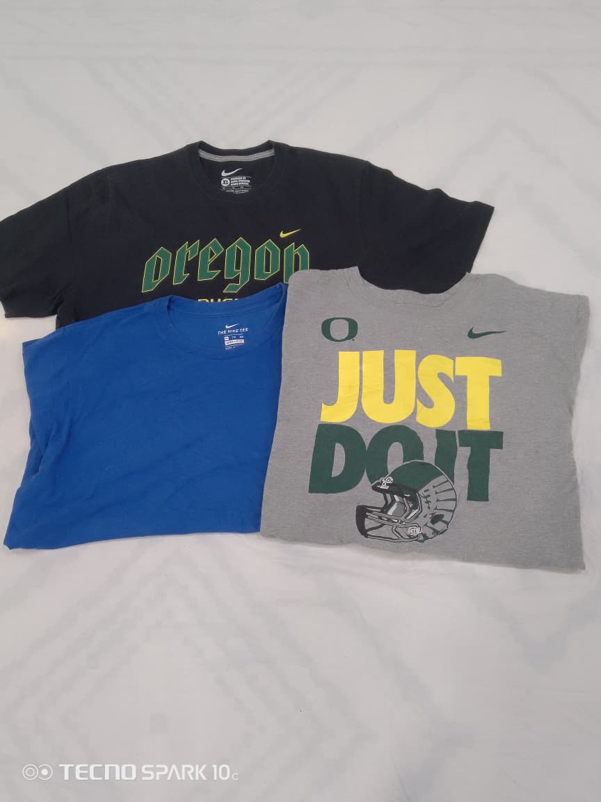 CRZ0999 Nike Tシャツ