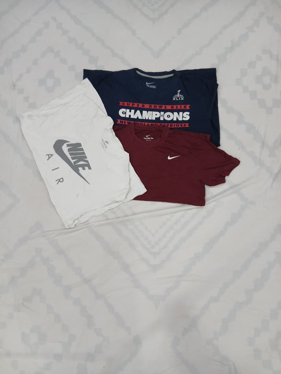ZV1016 Nike Branded T-Shirts