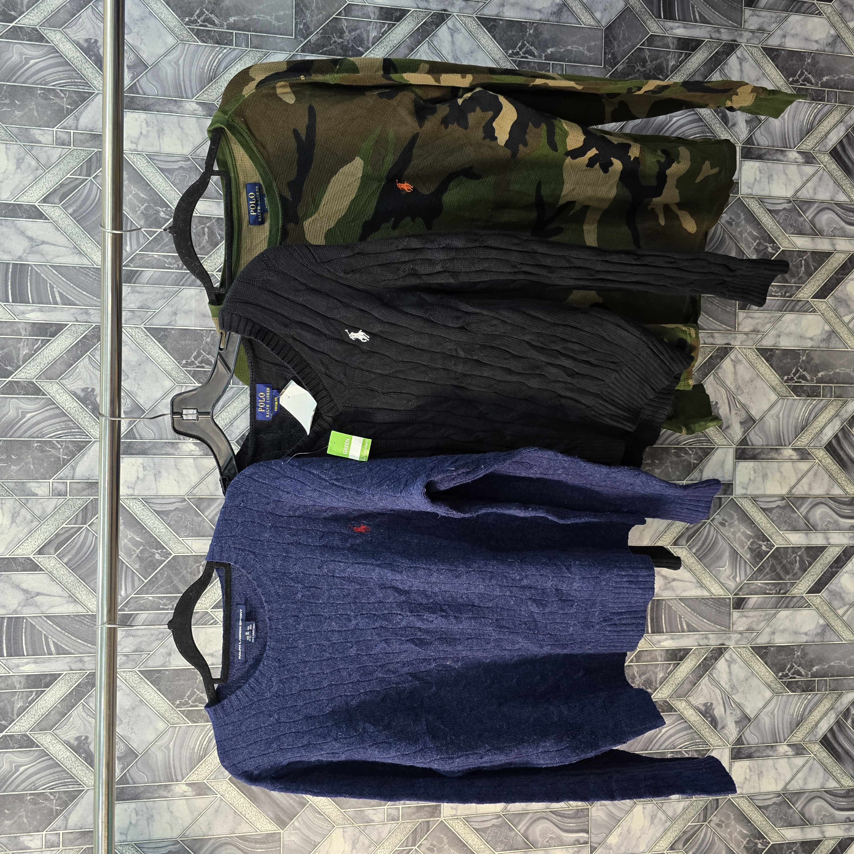 AV-0486 Ralph Lauren Sweater