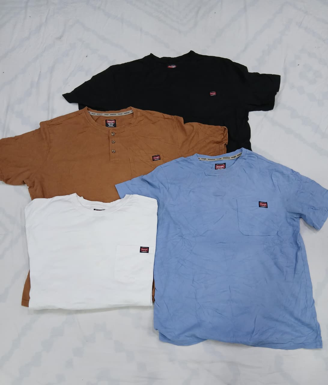 CRZ1047 Wrangler T-Shirts