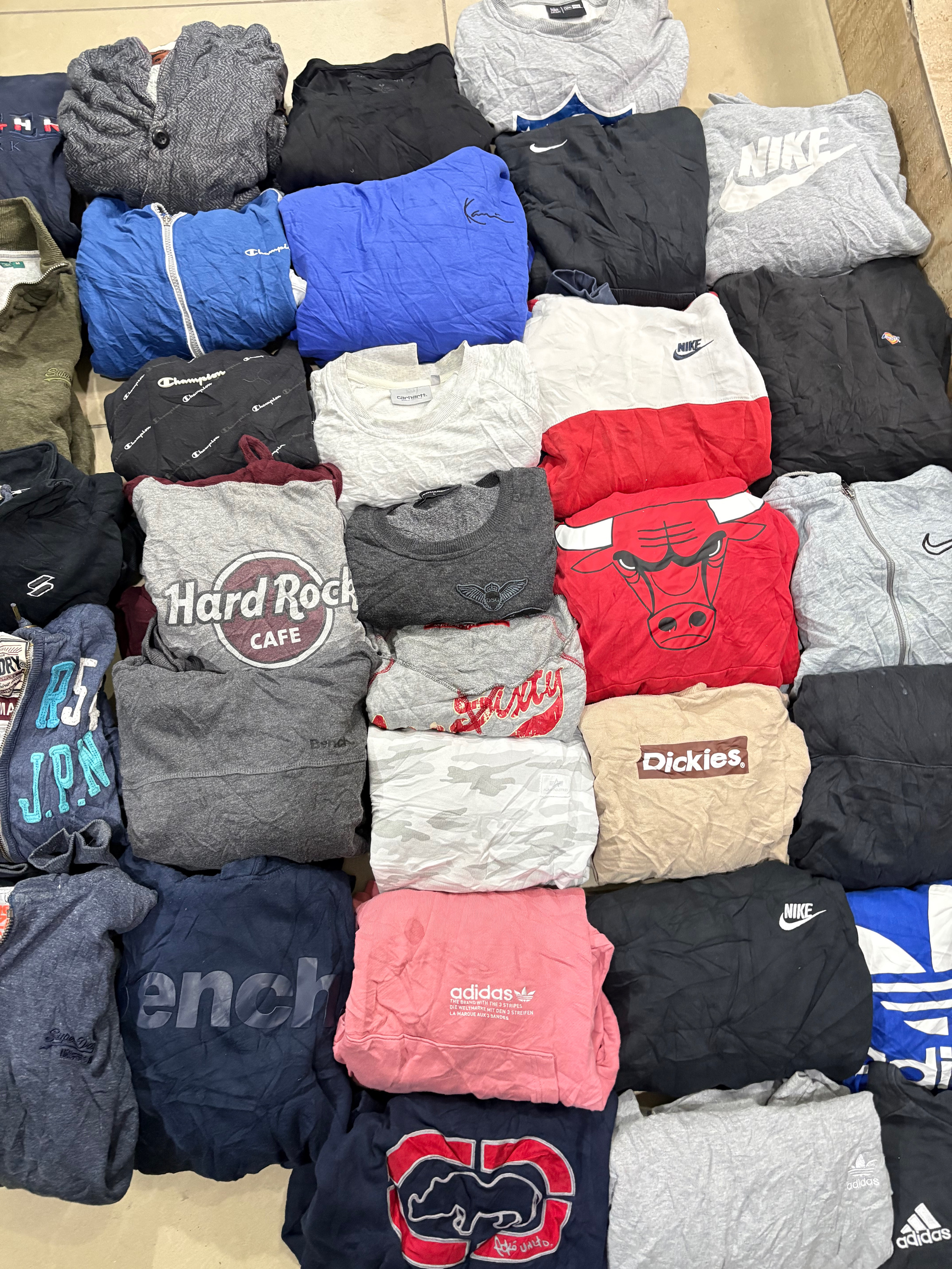Mixed Branded Sweatshirt And Hoodie
