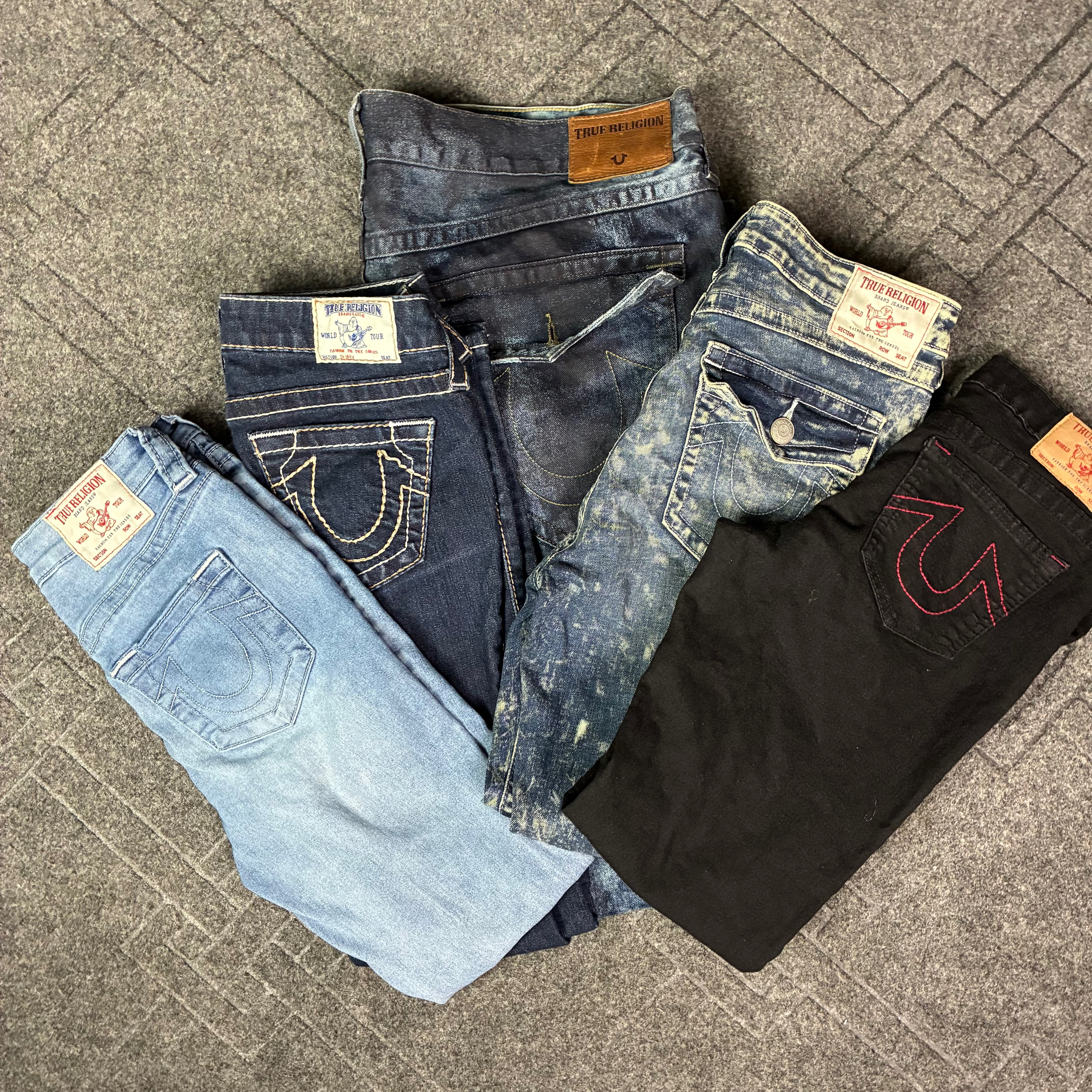 True Religion Jeans (CV:44)
