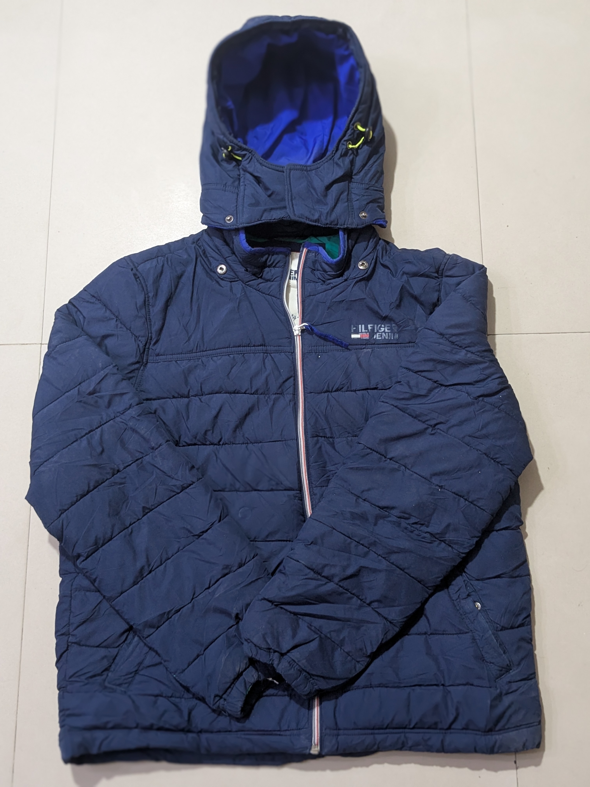 Vestes à marques mixtes