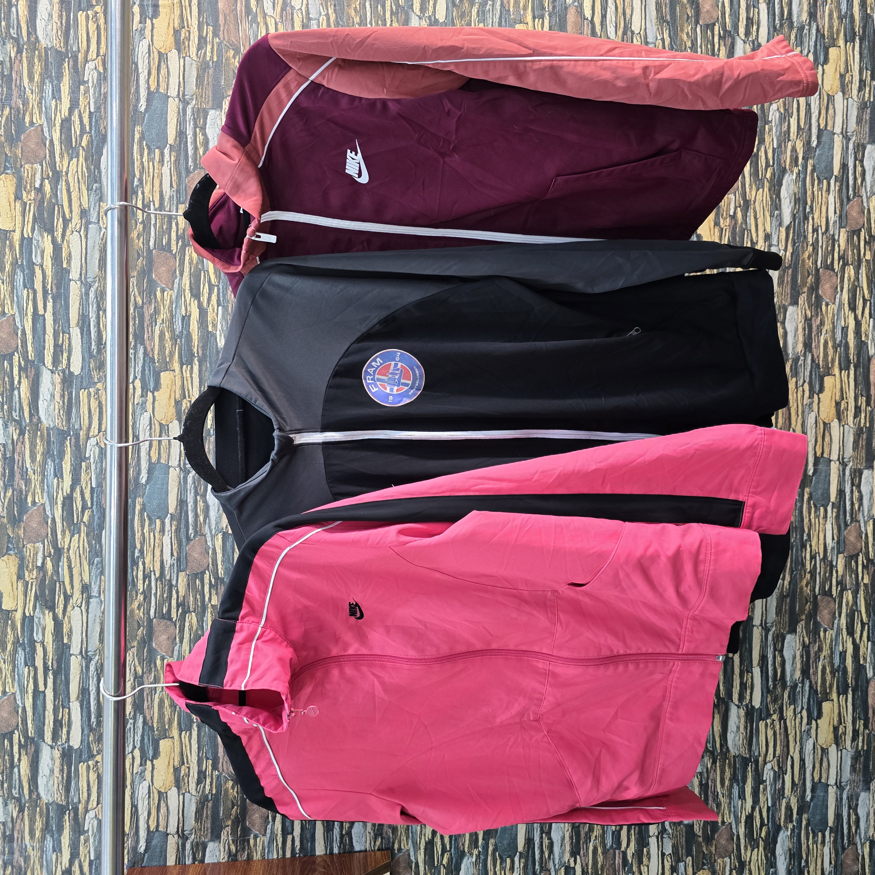 AV-0493 Nike Track Jackets