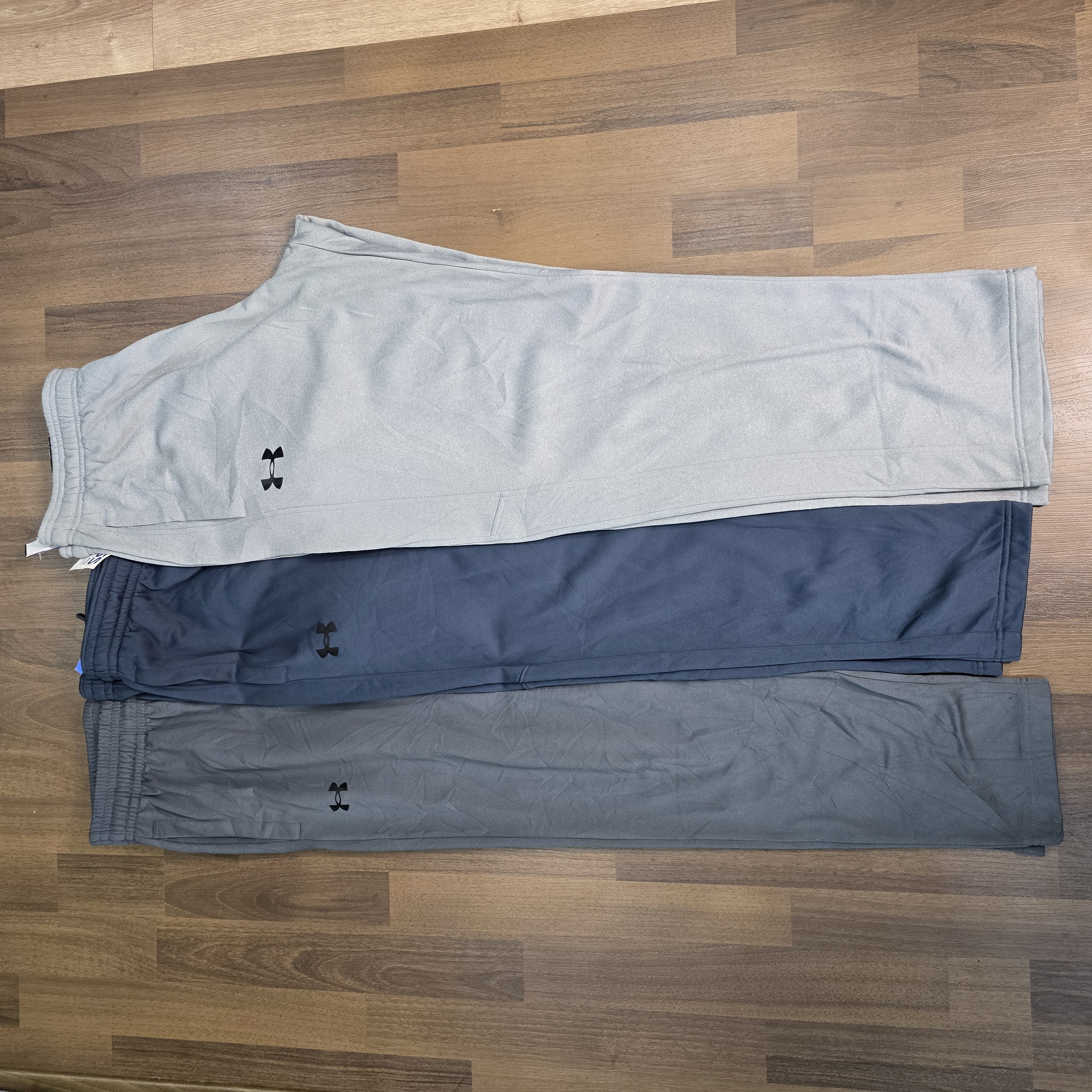 AV-0495 Under Armour Track Pants
