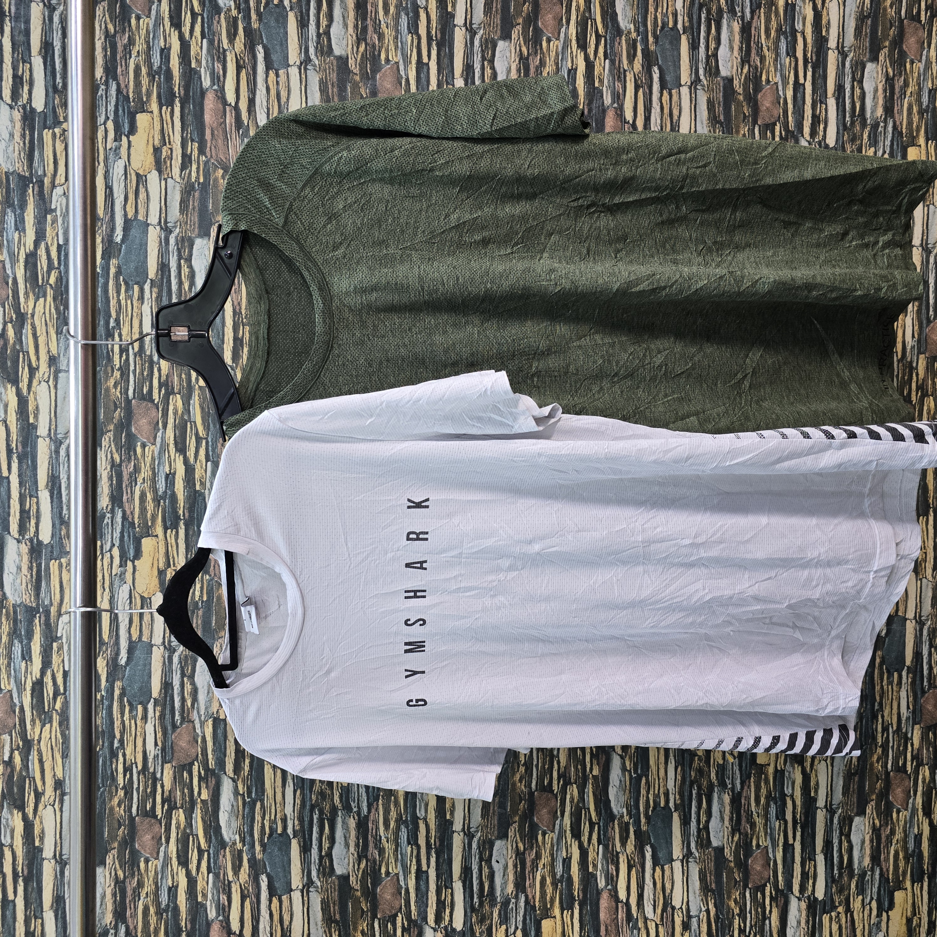 AV-0496 GymShark And Lululemon T-Shirts