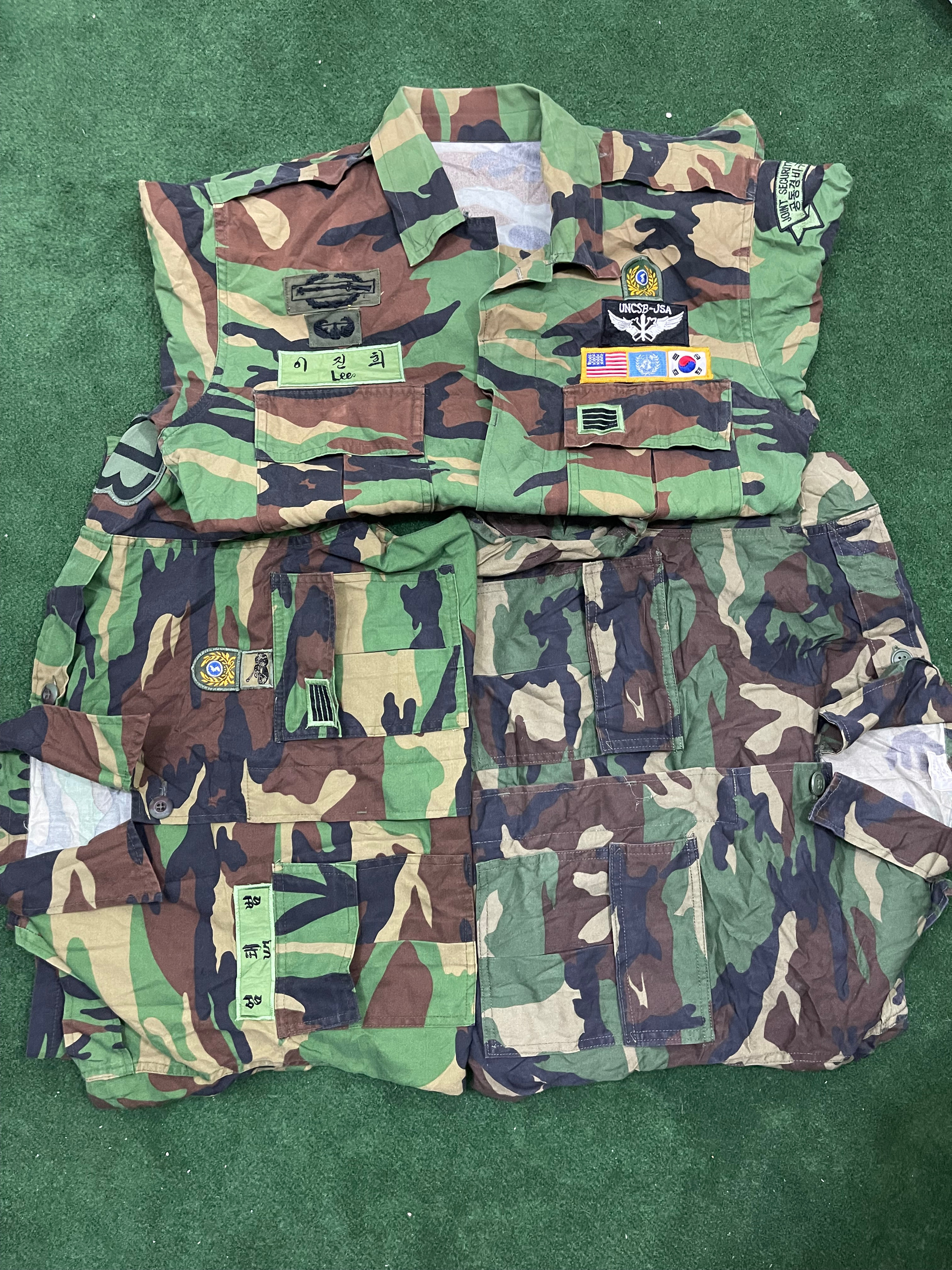 Korean army shirts Good condition