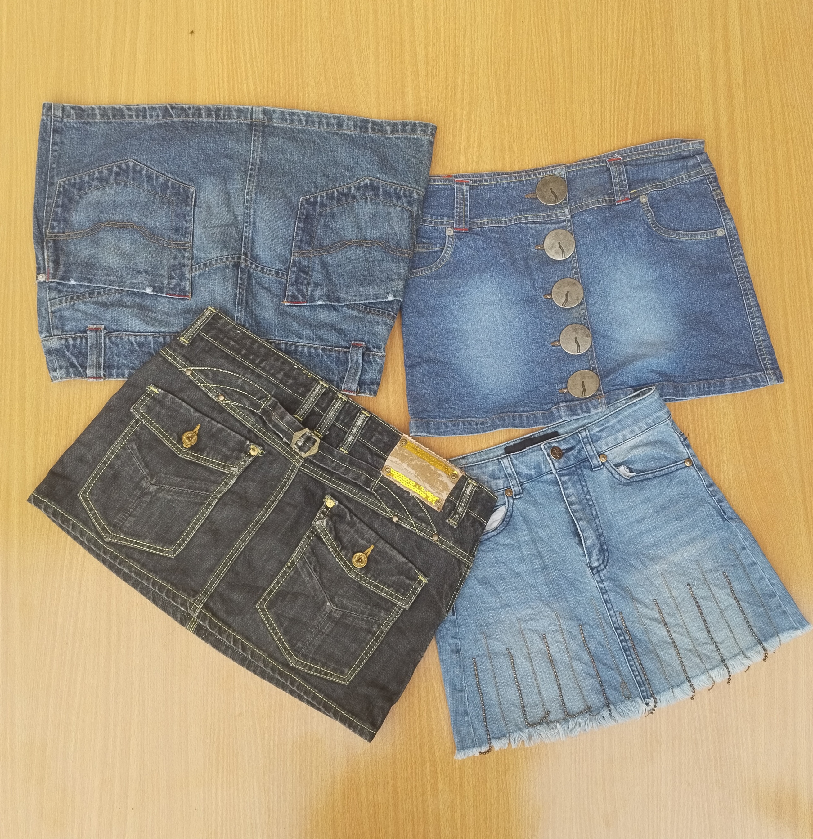 Sì Miss e altre gonne mini (MSK-133)