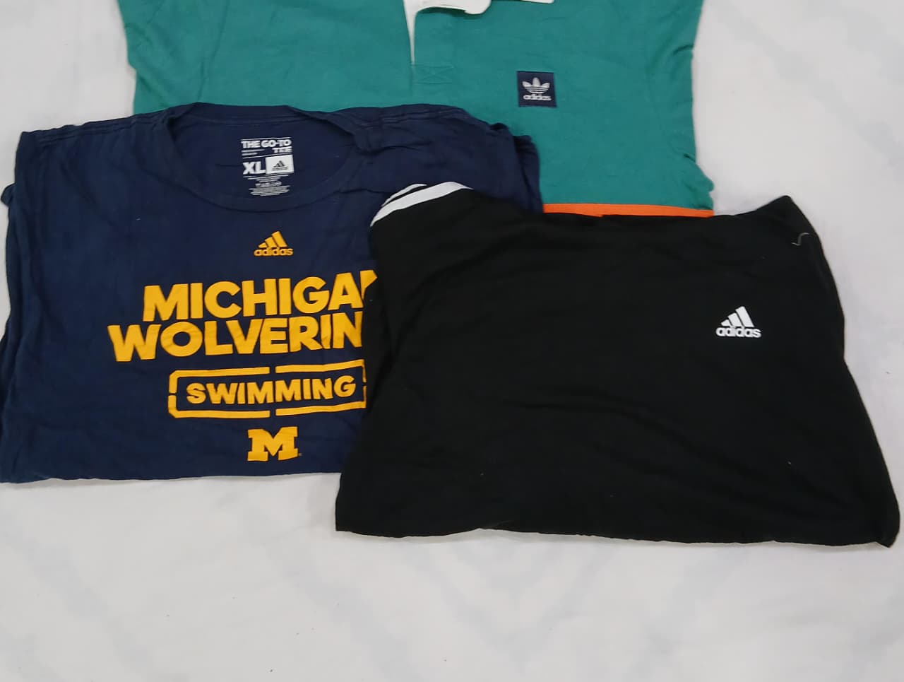 CRZ1091 Adidas T-Shirts