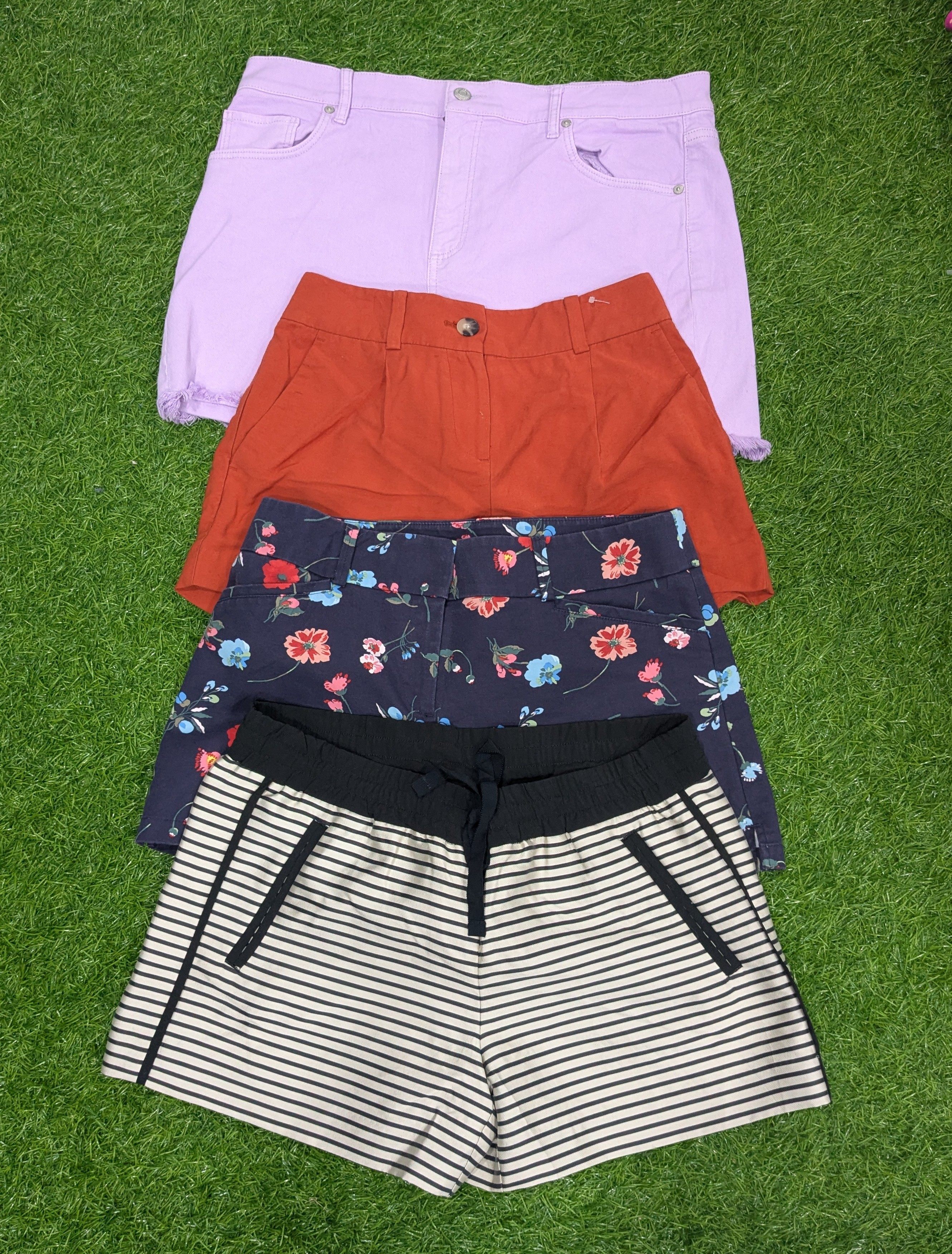 1417 - Loft Mix Shorts