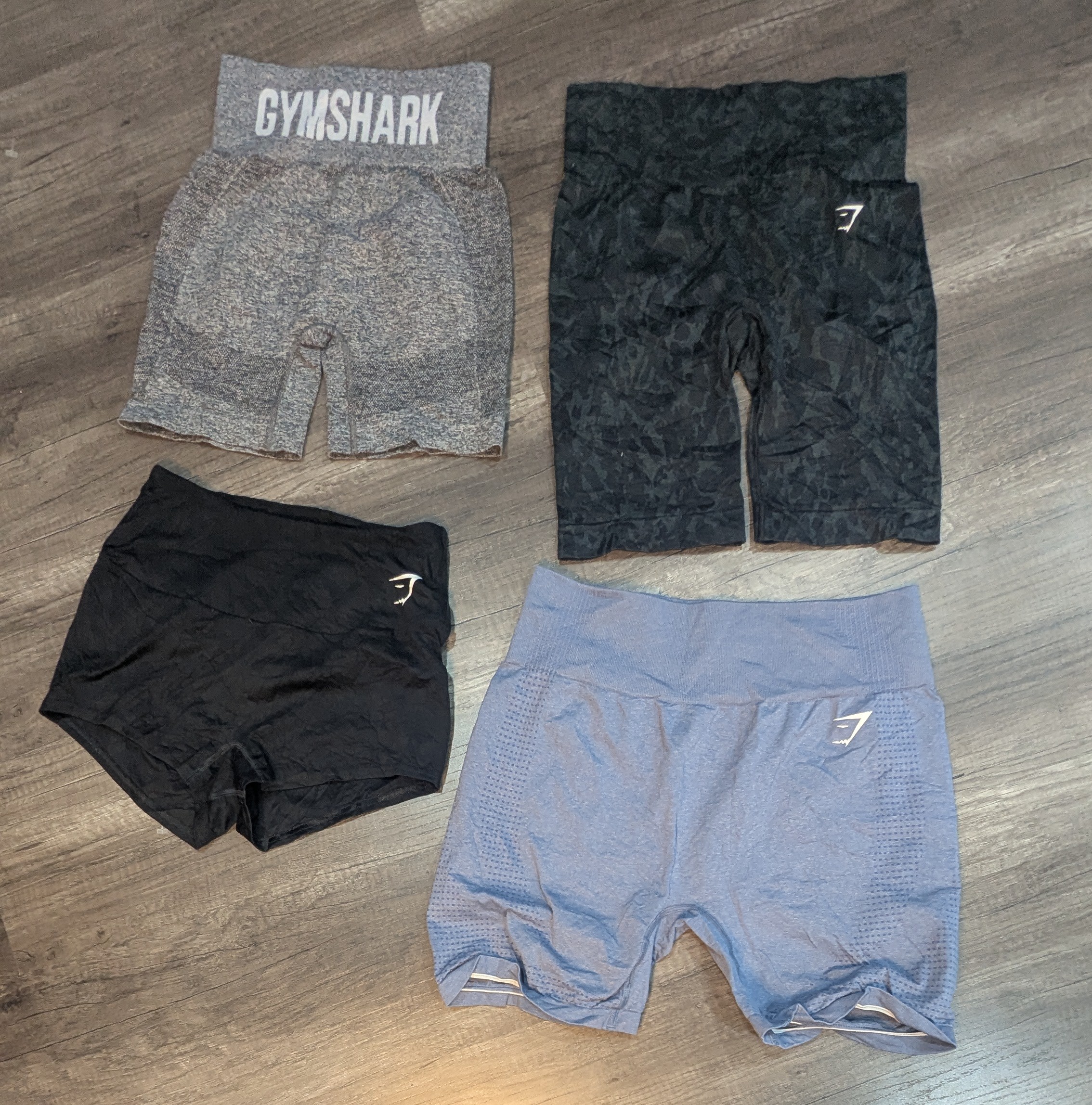 1422 - Gymshark Short