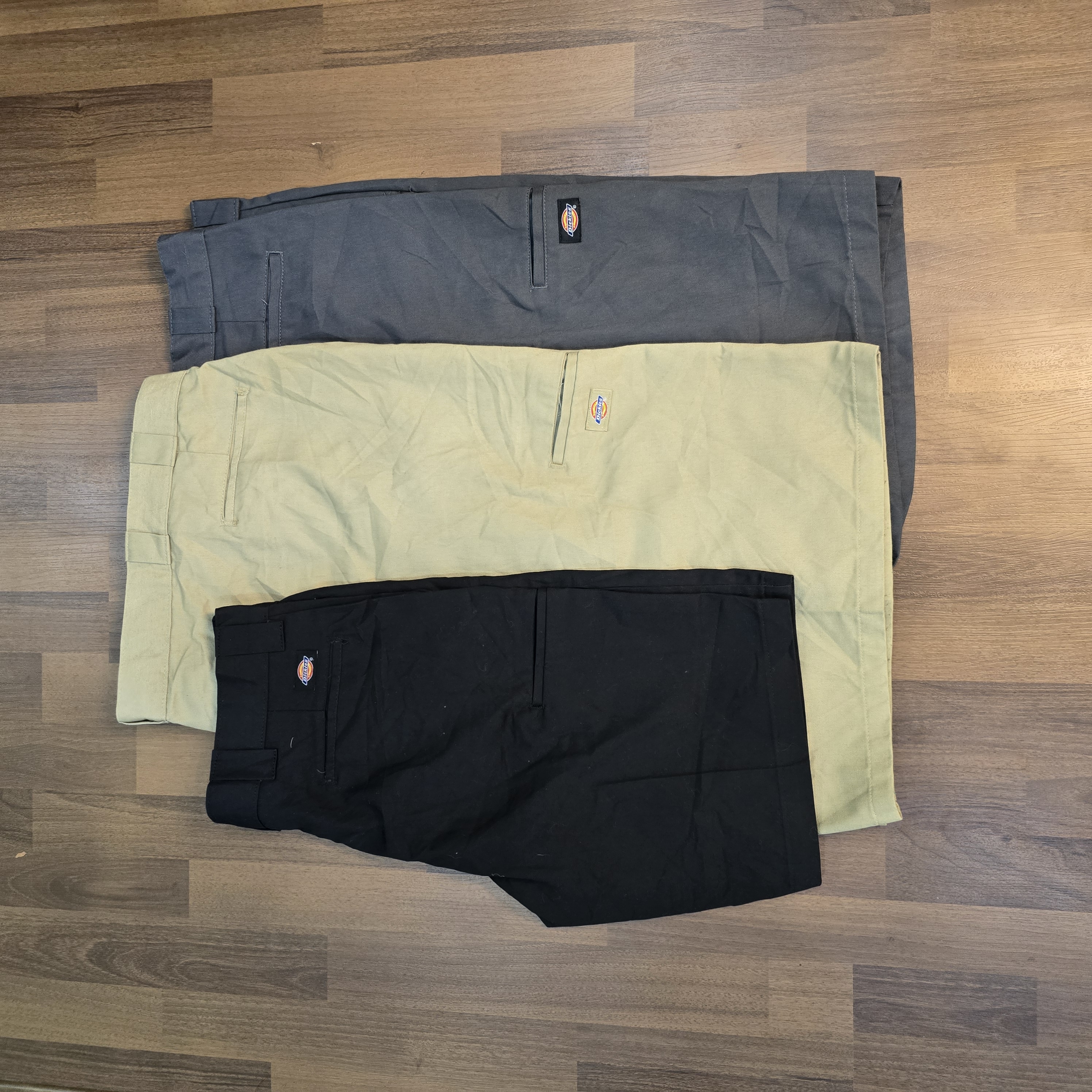 AVG-0042 Dickies Shorts
