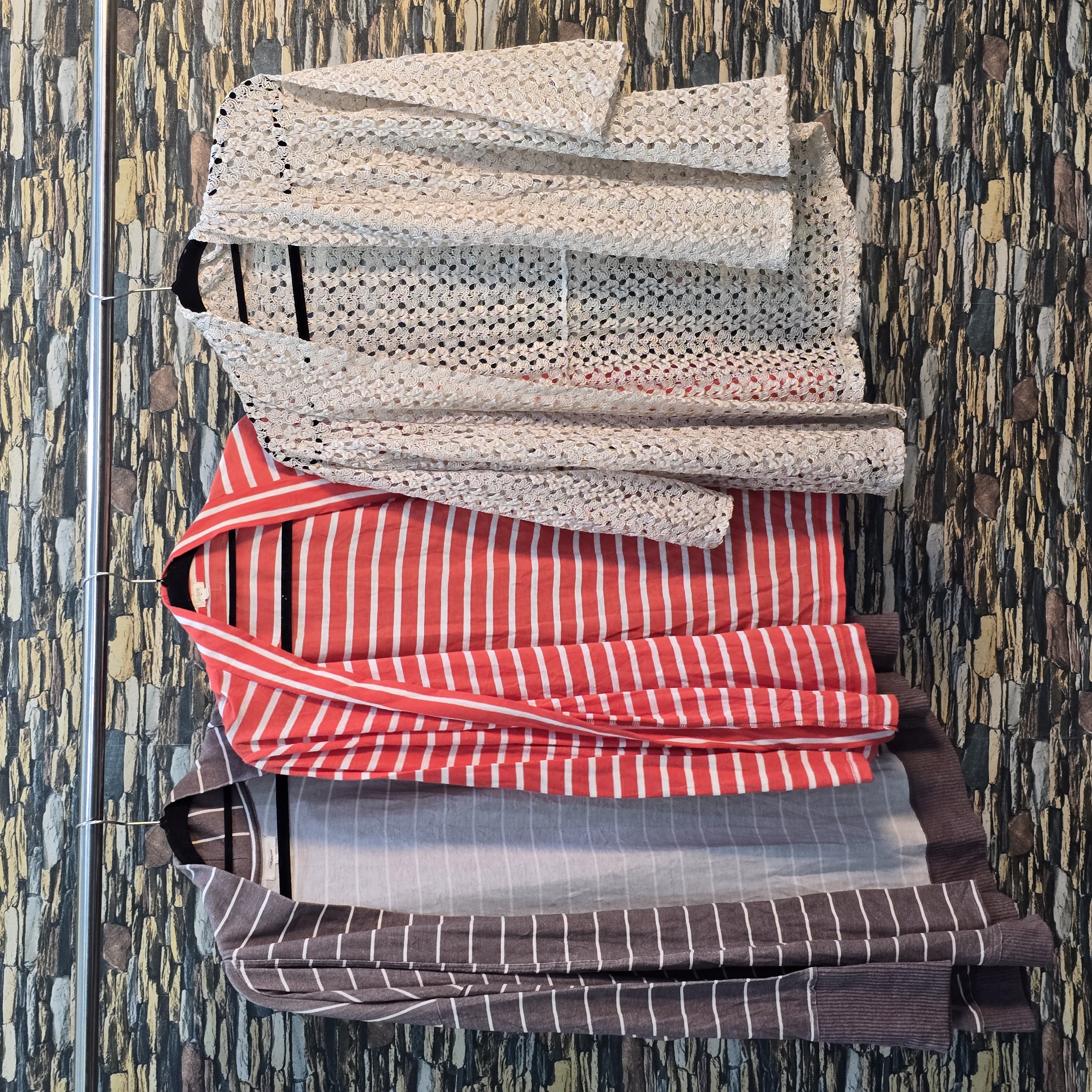 Cardigans non marqués AV-0512