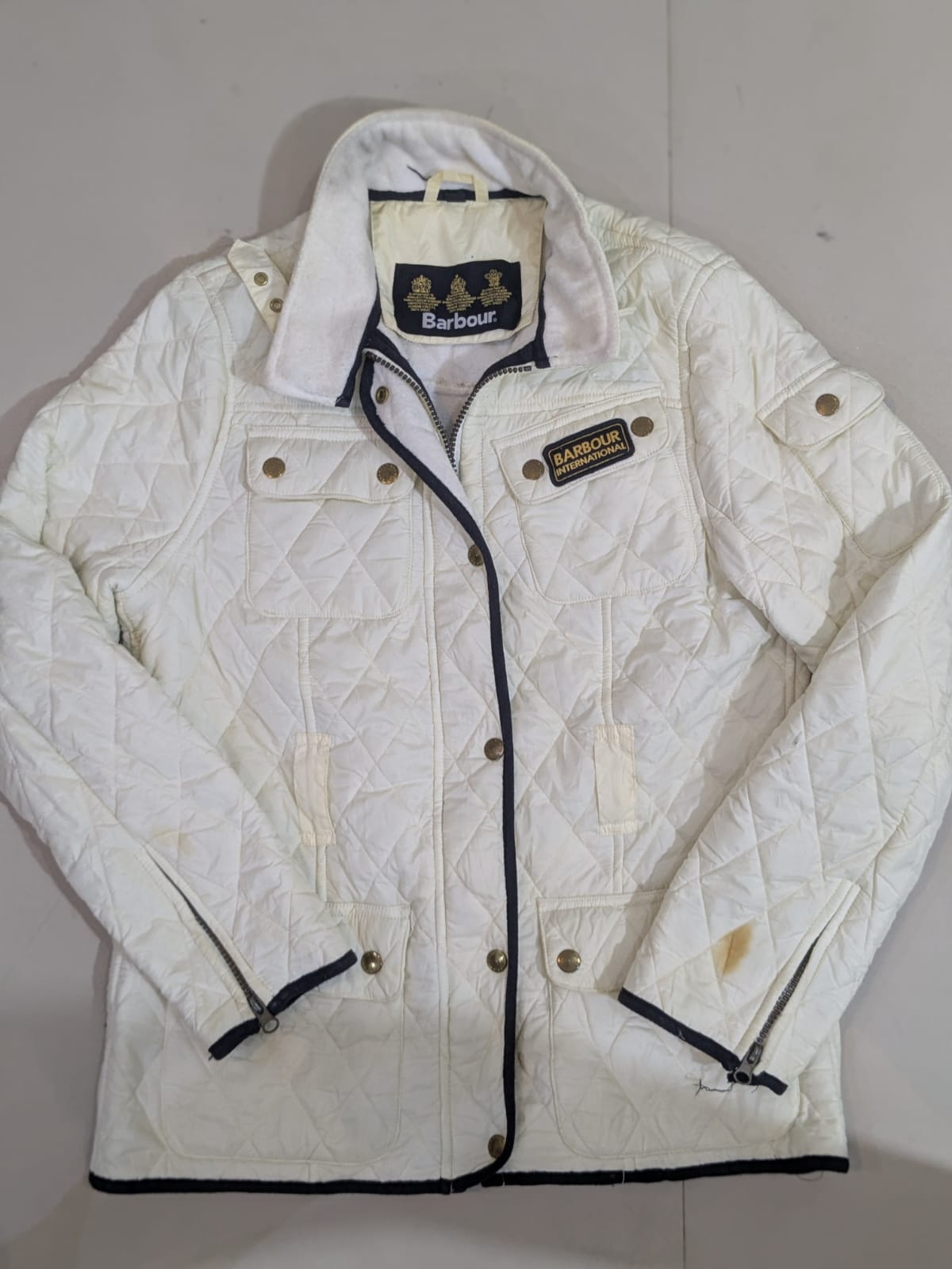 Giubbotti di marche miste