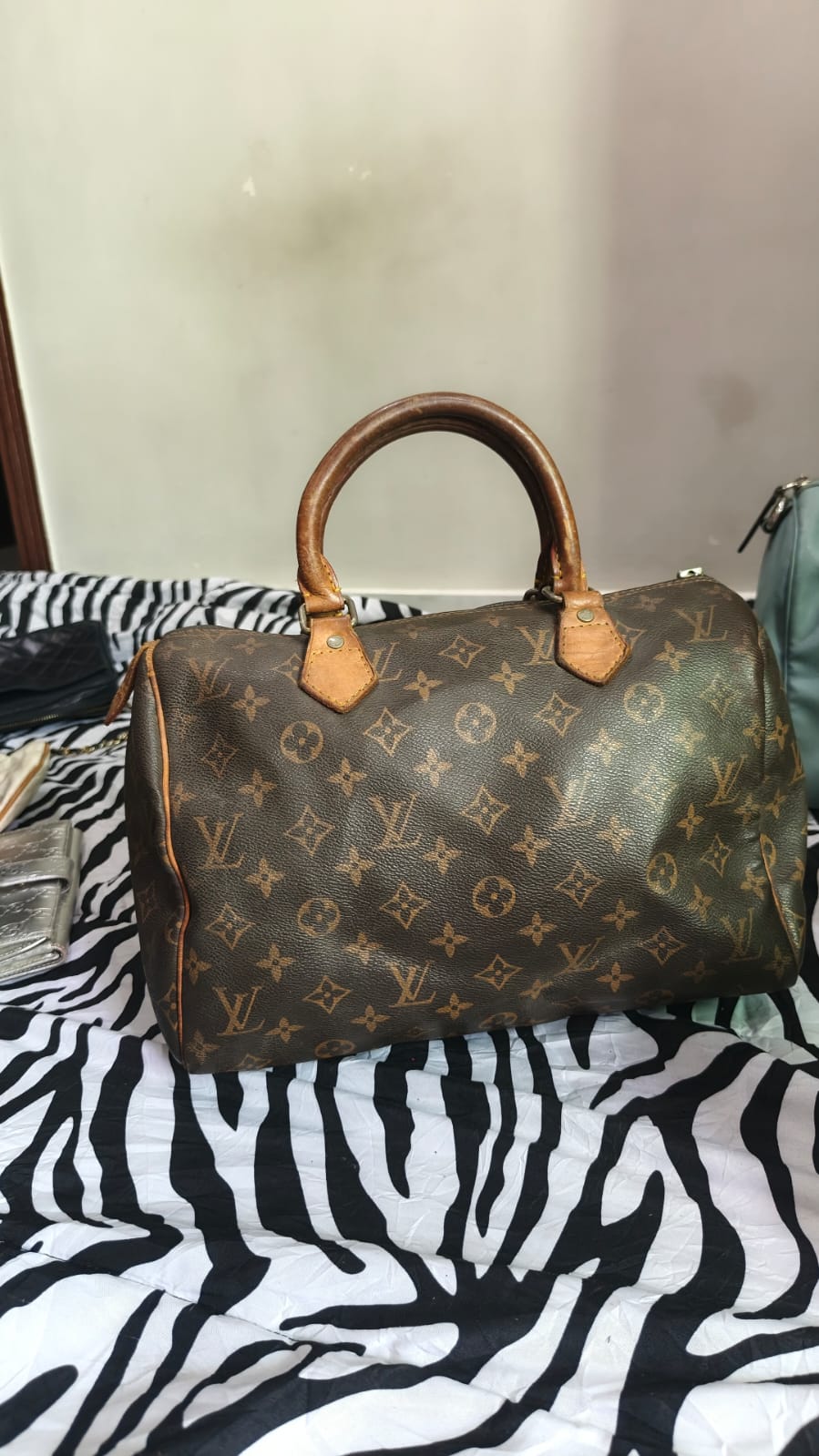 ヴィンテージバッグのようなlv Gucci Prada Fendi dior