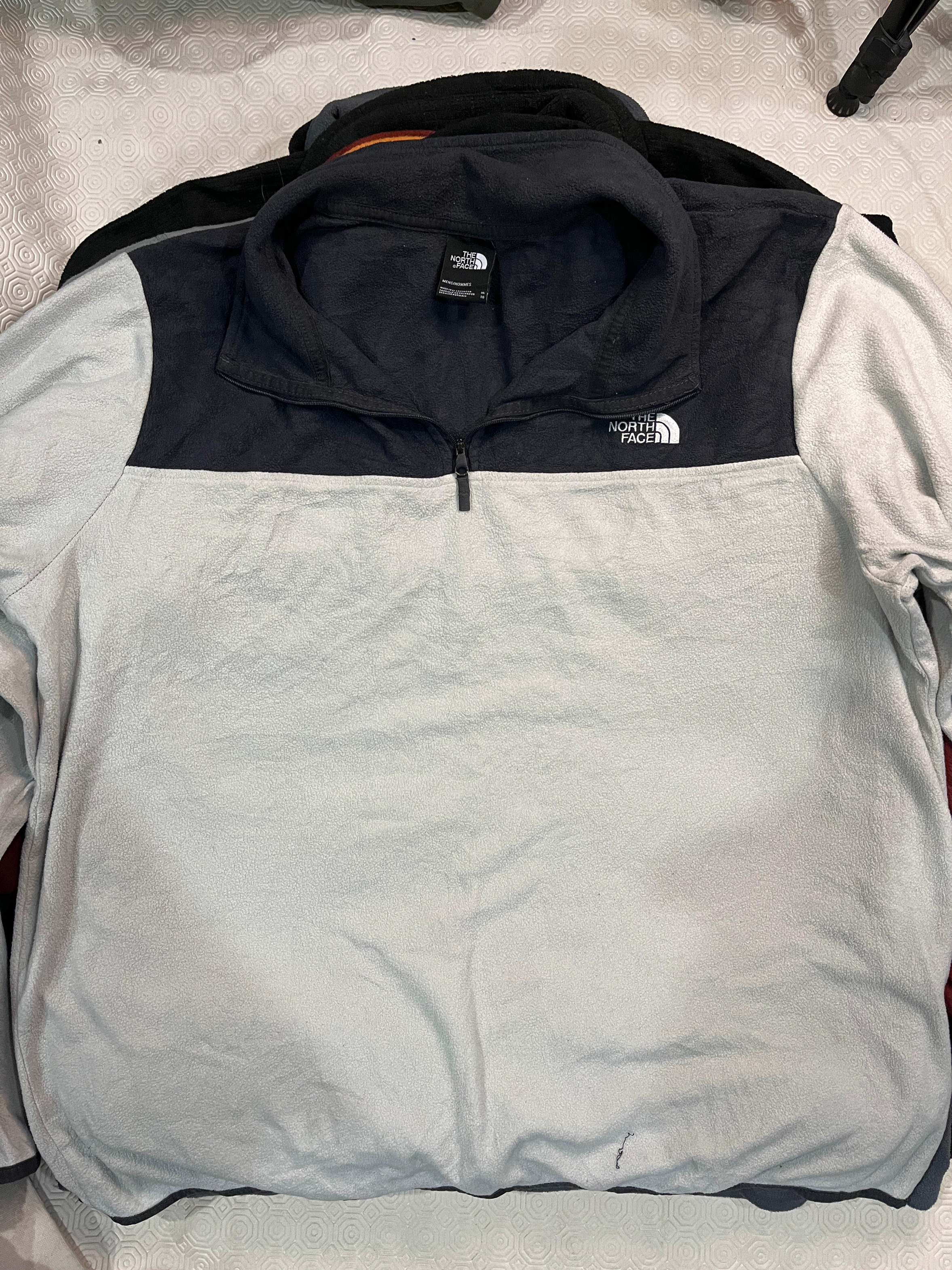 The north face 1/4 quarter zip please HR – 40