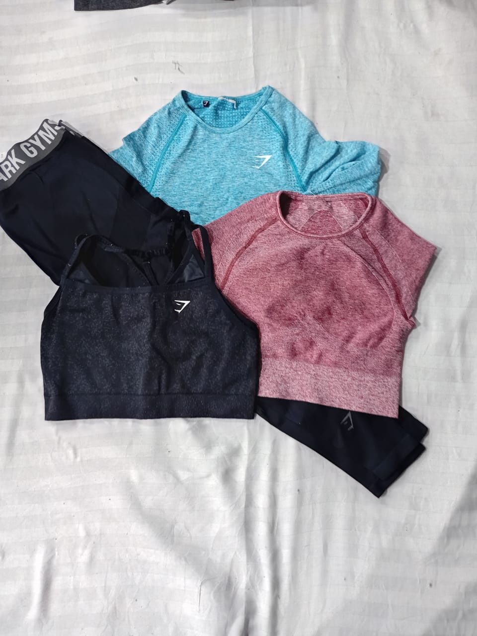 CR5636 Gymshark Mix Bundle