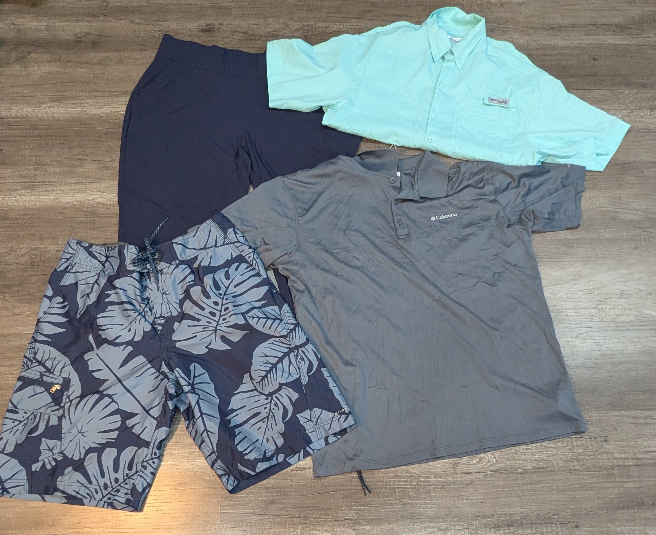 1447 - Columbia Shirts, T-shirts, Short, Trousers