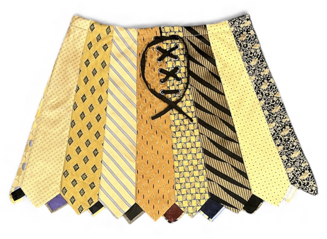 Fs-45 Upcycled tie skirt with lice