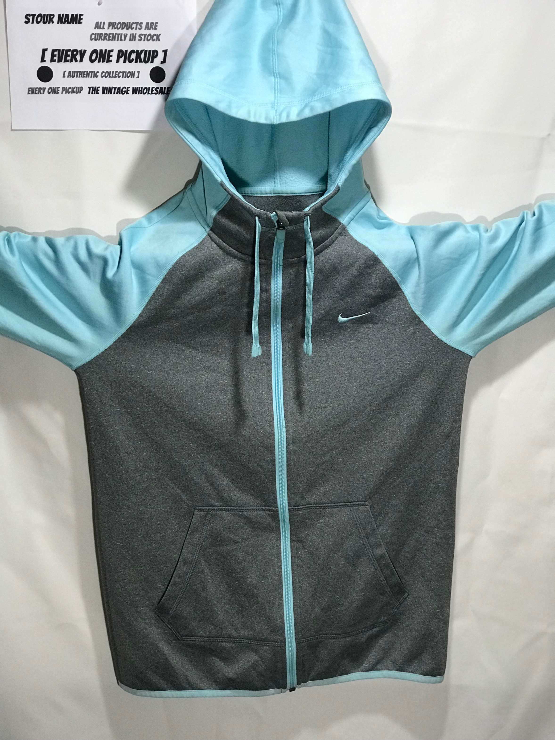 ヴィンテージナイキスウェットシャツ