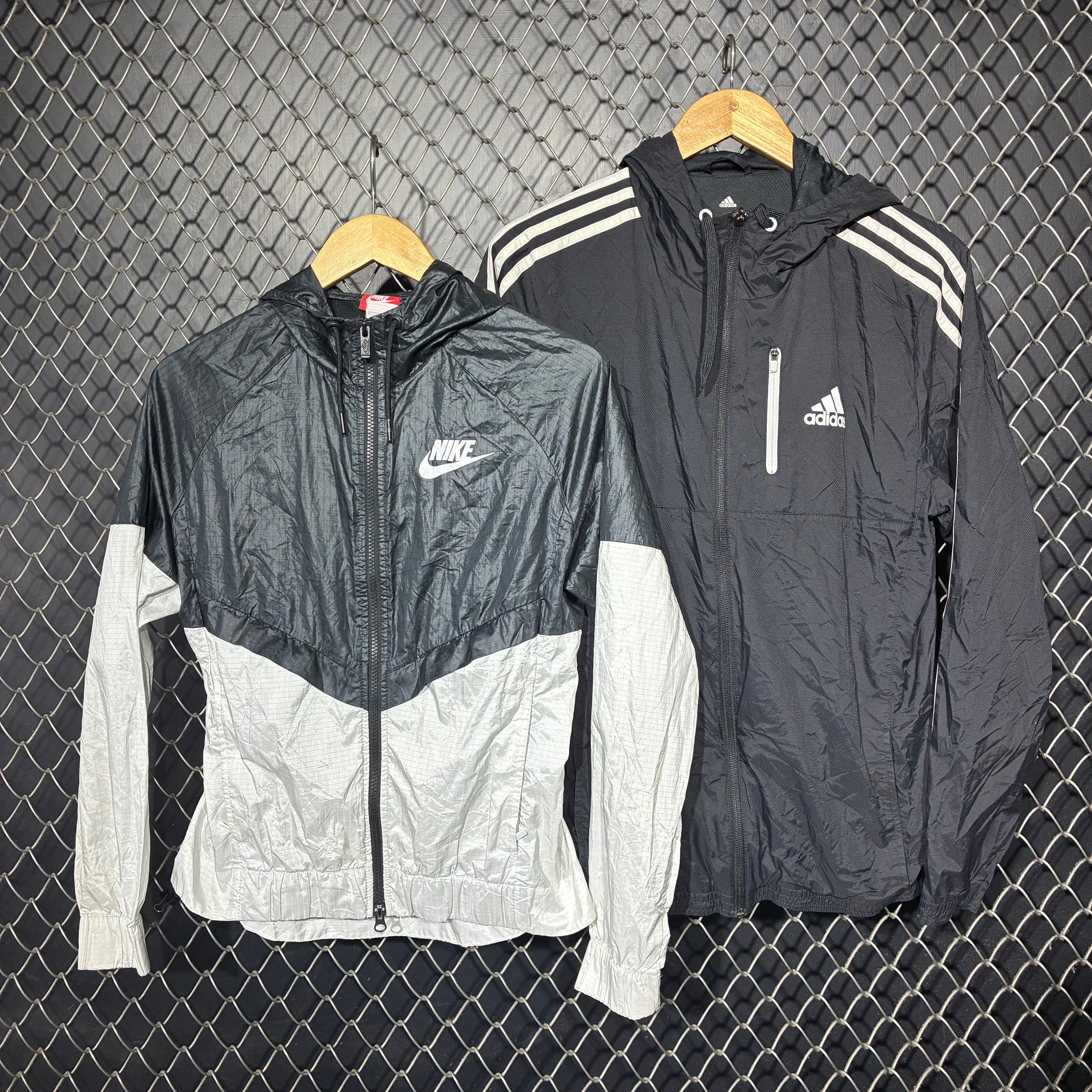 Branded Windbreaker Mix | Nike/Adidas/ Puma (FNC 1232)