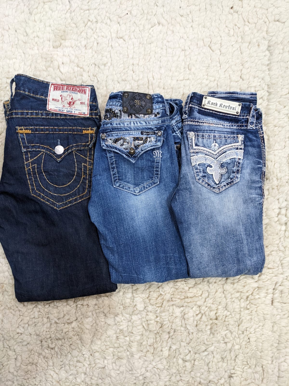 Mix di jeans Miss Me, True Religion e Rock Revival